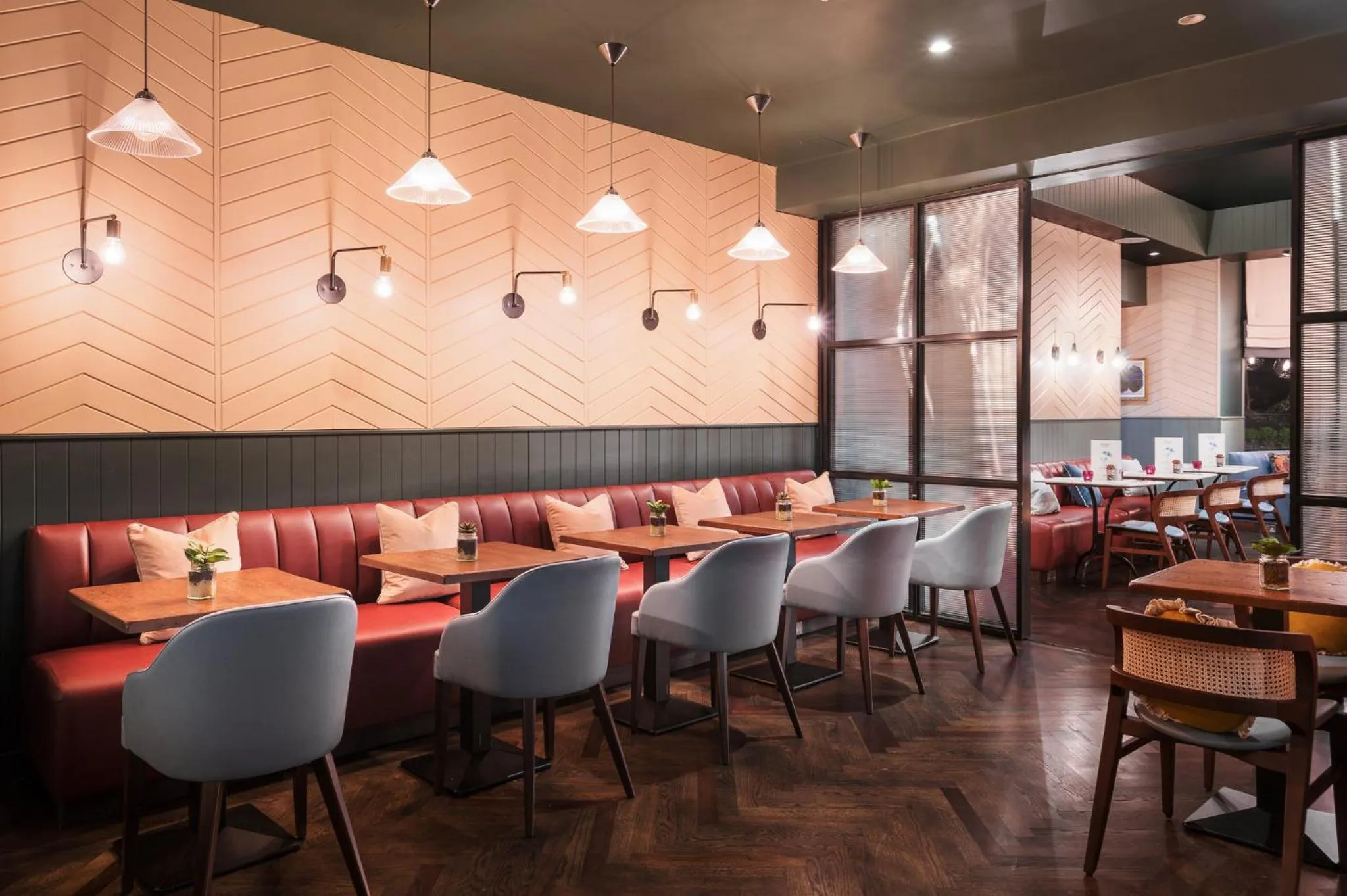 Meeting/conference room in Hotel Indigo London - Kensington by IHG