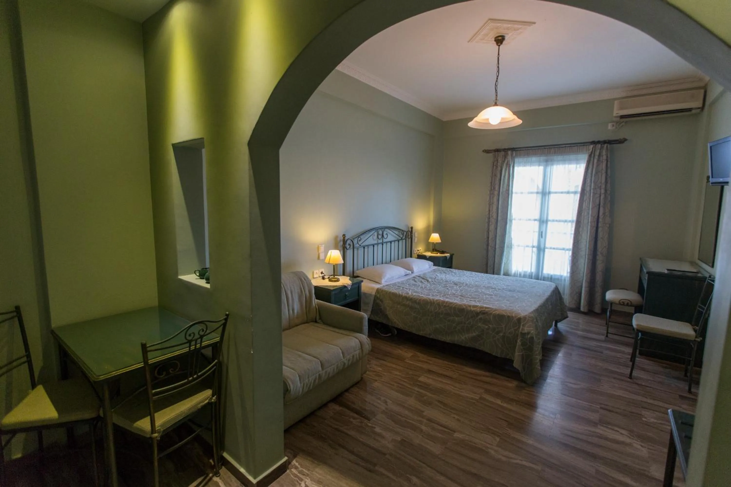 Bedroom in Preka Maria