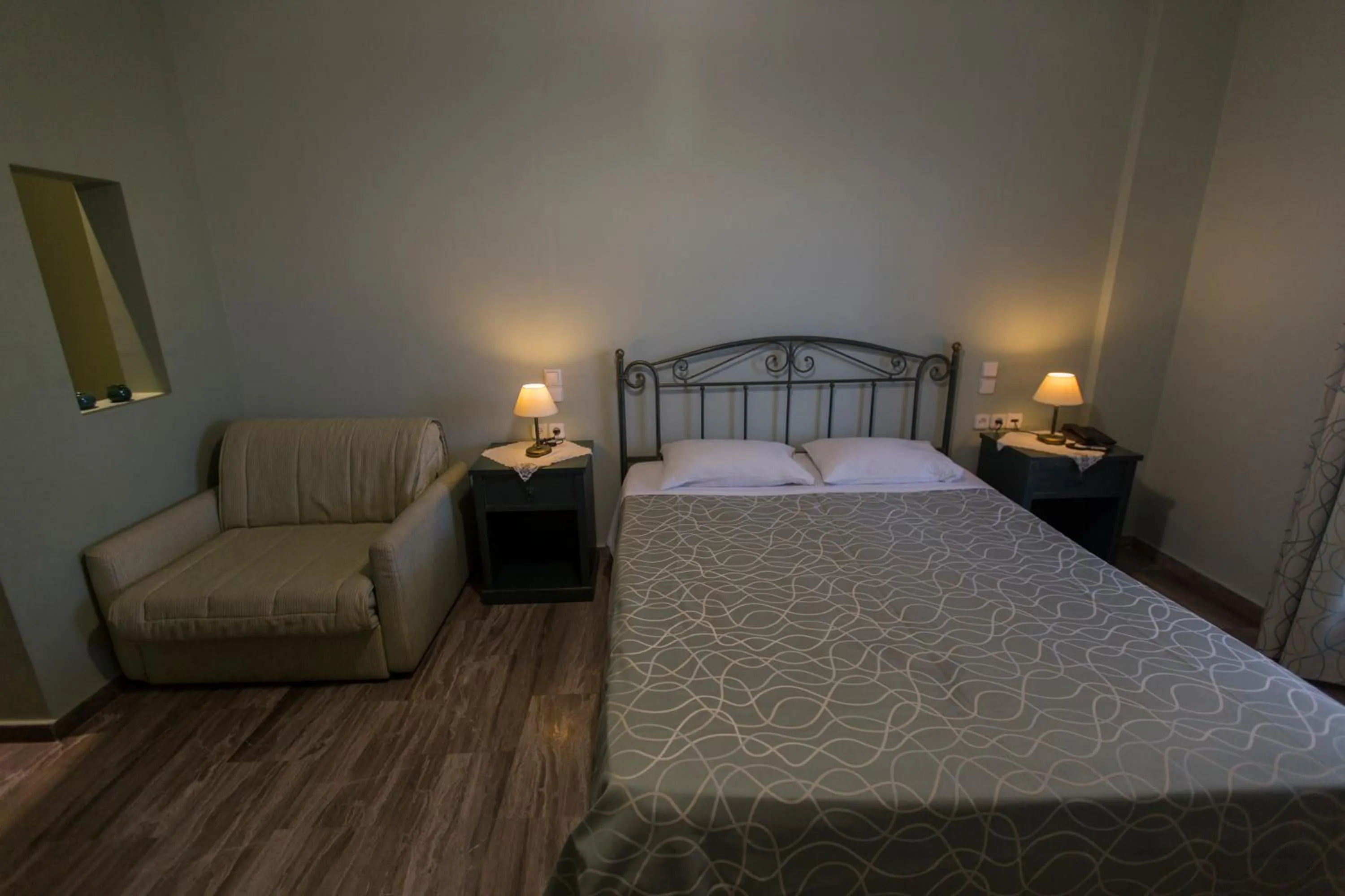 Bedroom in Preka Maria