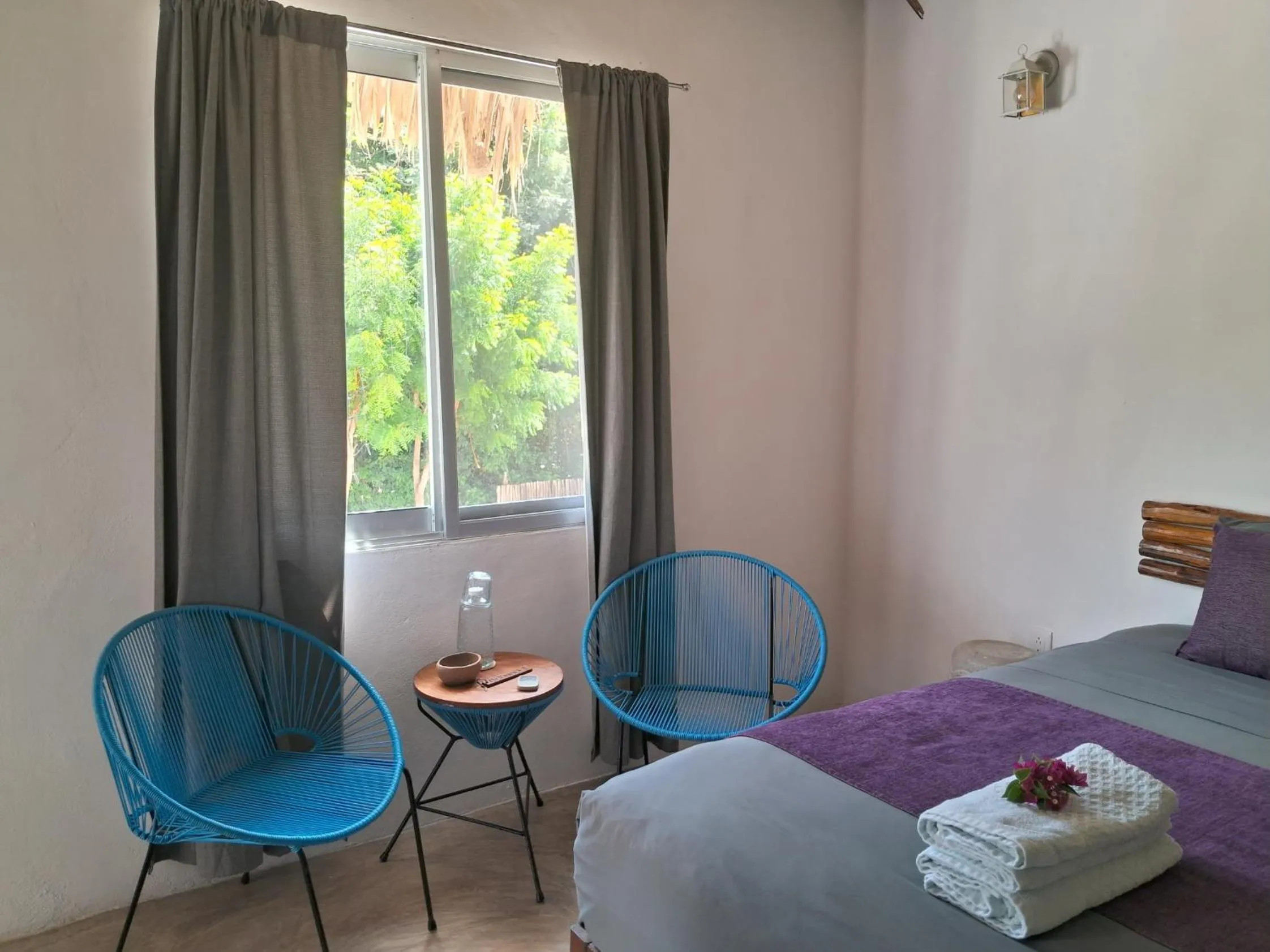 View (from property/room), Bed in Hotel Posada Mykonos