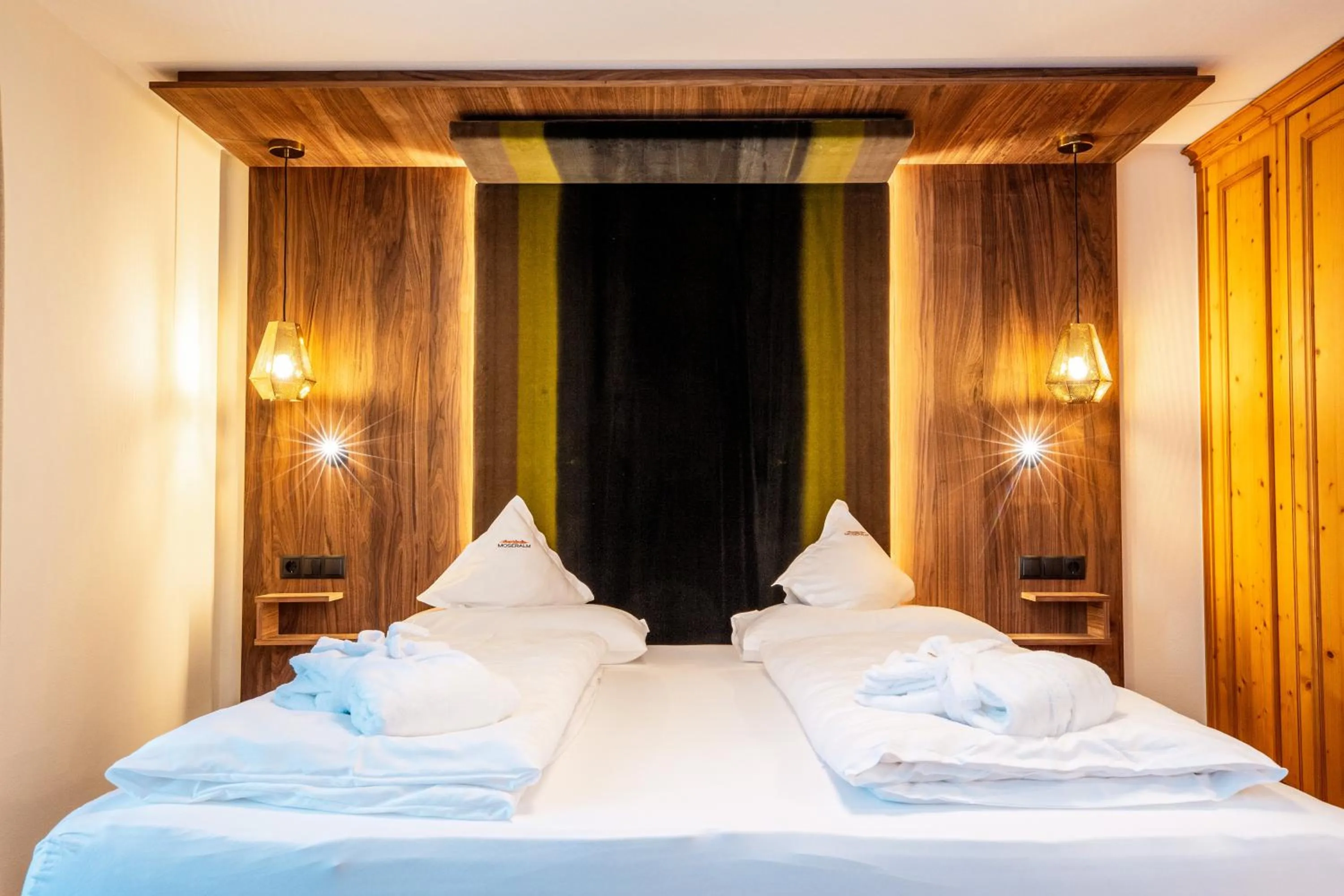 Bed in Moseralm Dolomiti Hideaway