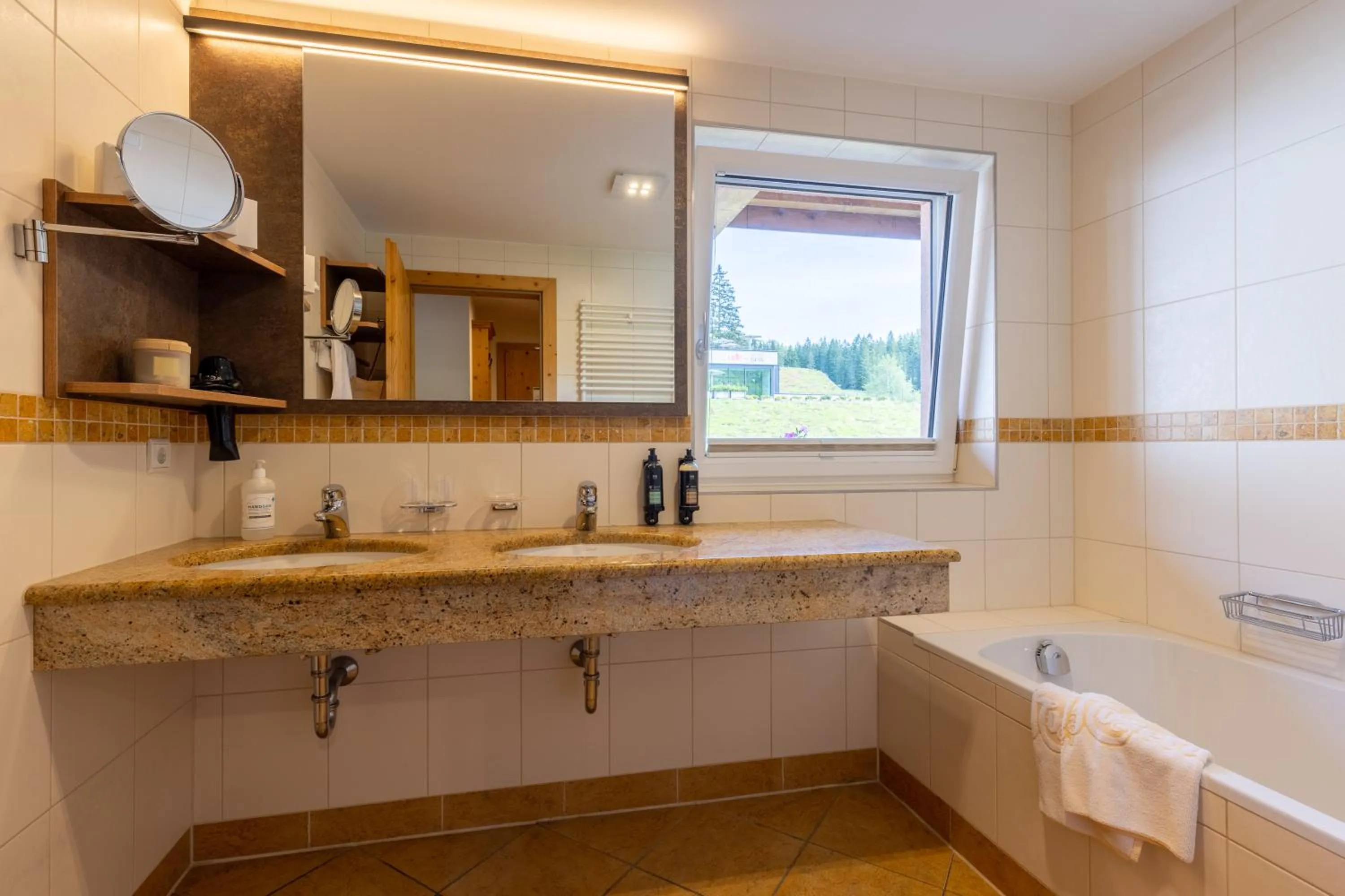 Bathroom in Moseralm Dolomiti Hideaway