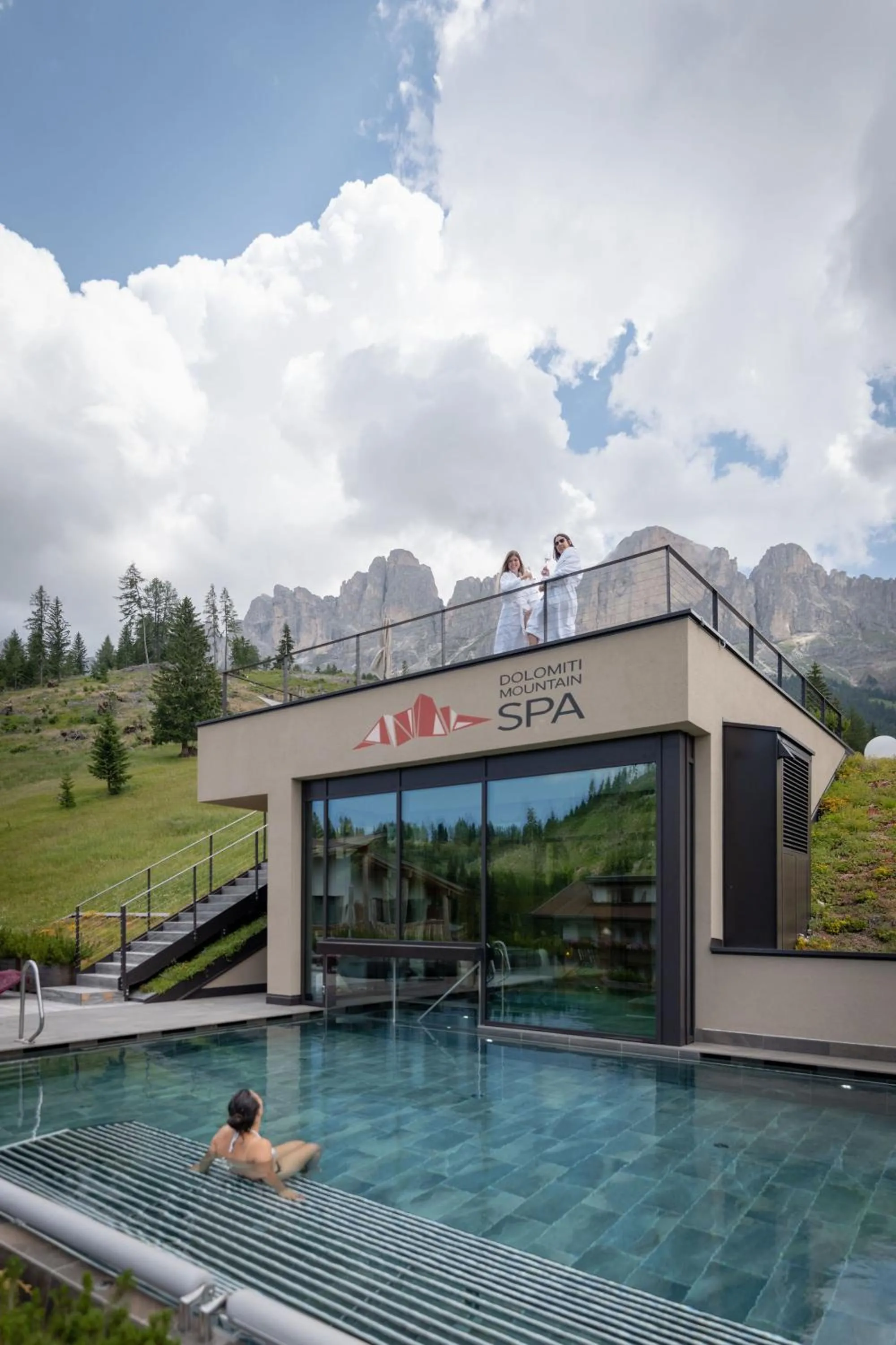 Swimming pool in Moseralm Dolomiti Hideaway