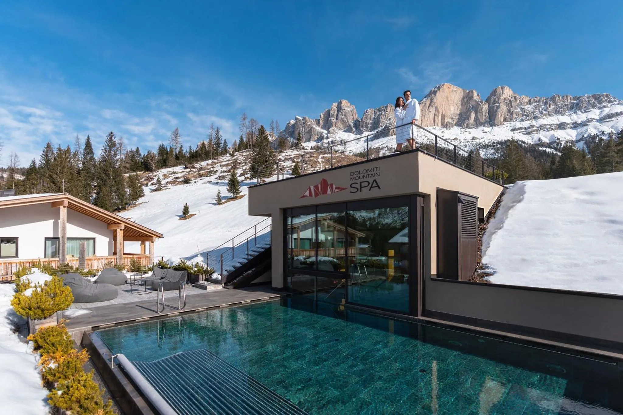 Pool view in Moseralm Dolomiti Hideaway
