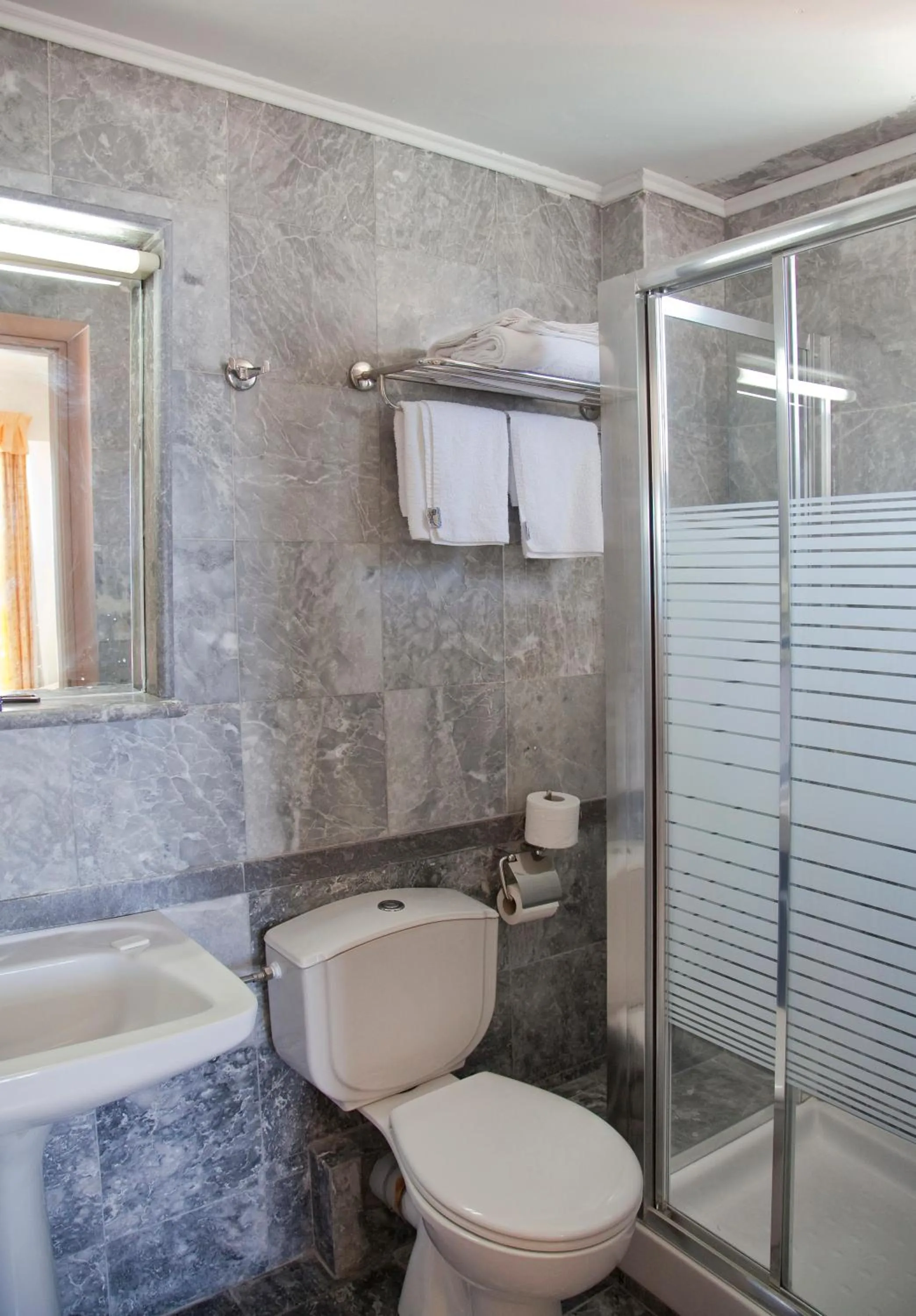 Bathroom in Jo An Beach Hotel