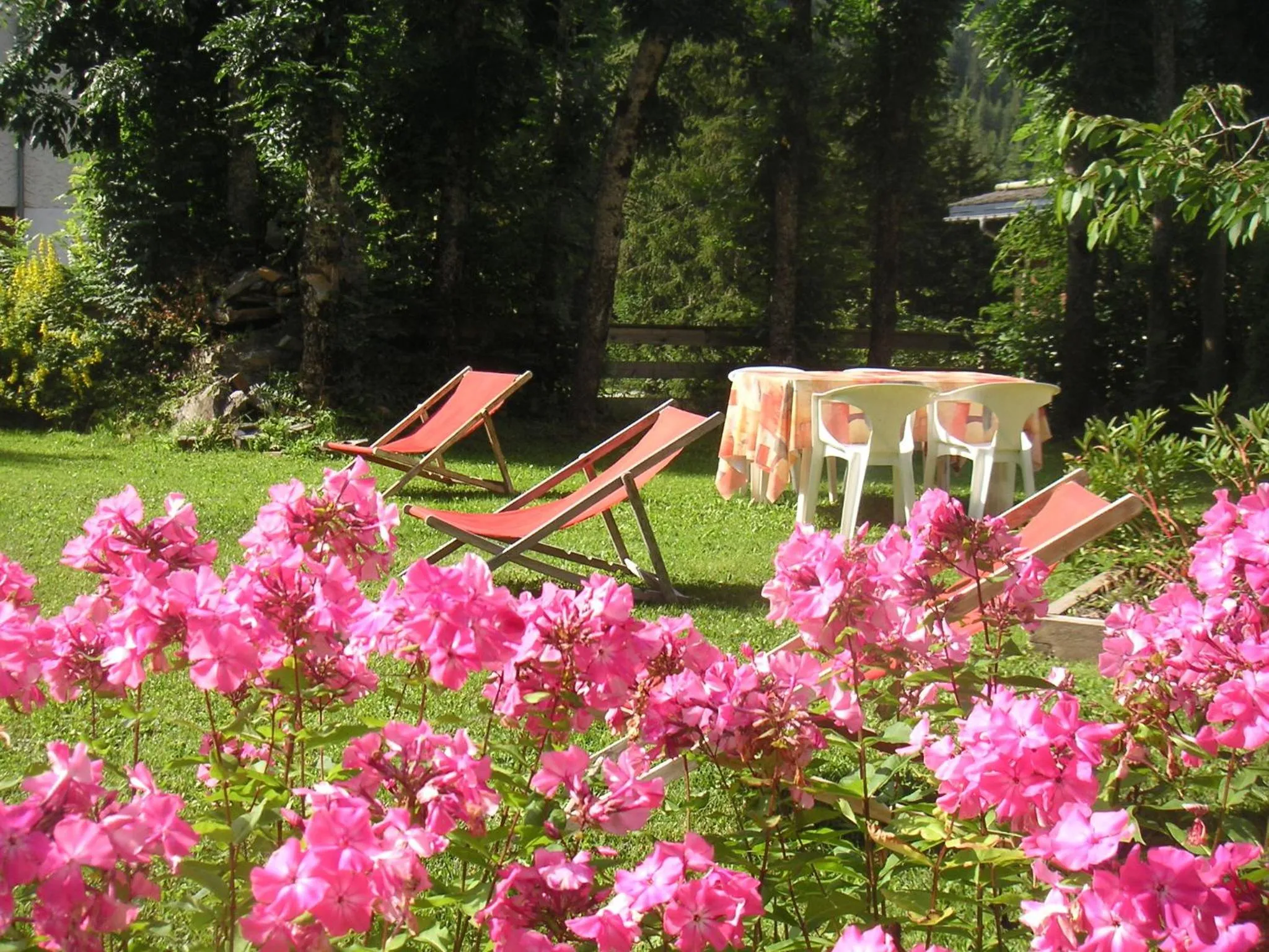 Restaurant/places to eat in Apart'hotel & Spa "La Destière"