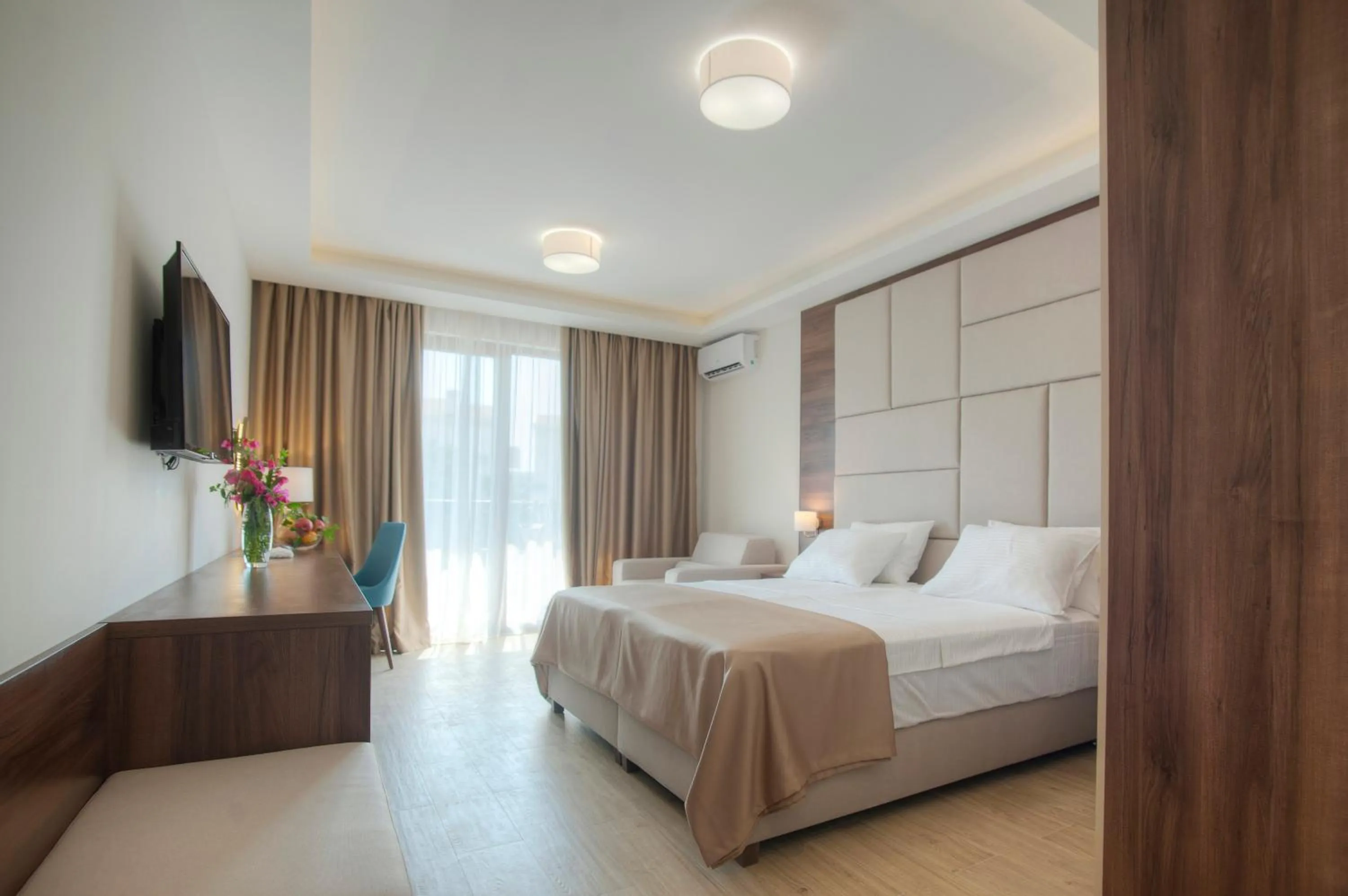 Bedroom, Bed in Hotel Twelve by Aycon