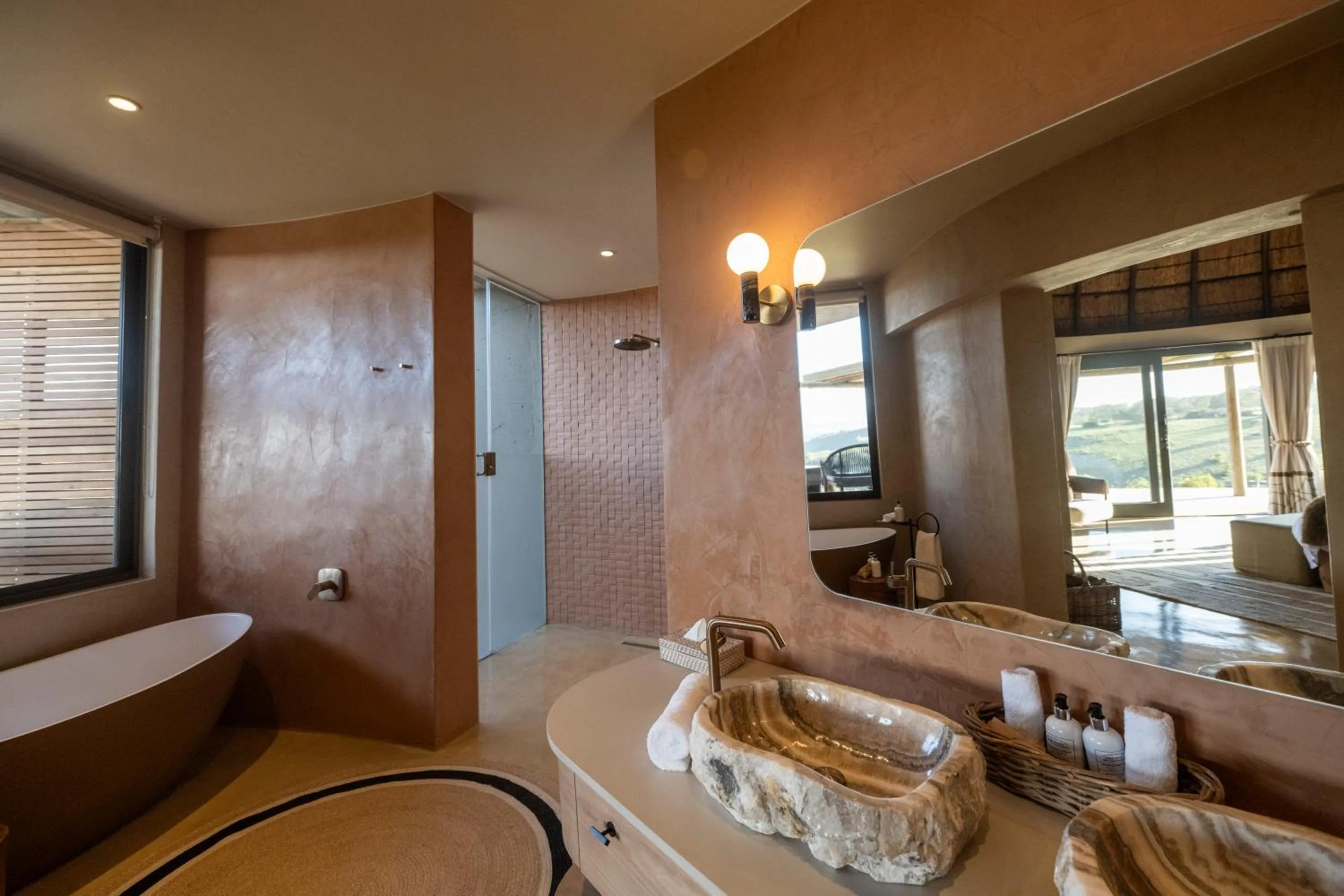 Bathroom, Bed in Gondwana Game Reserve