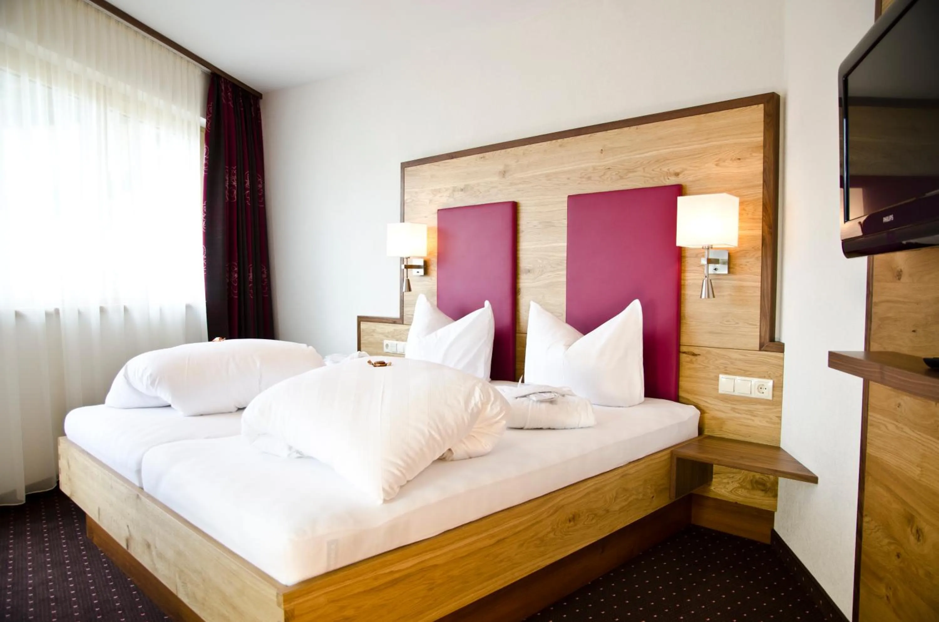 Bedroom, Bed in Hotel Garni Arosa