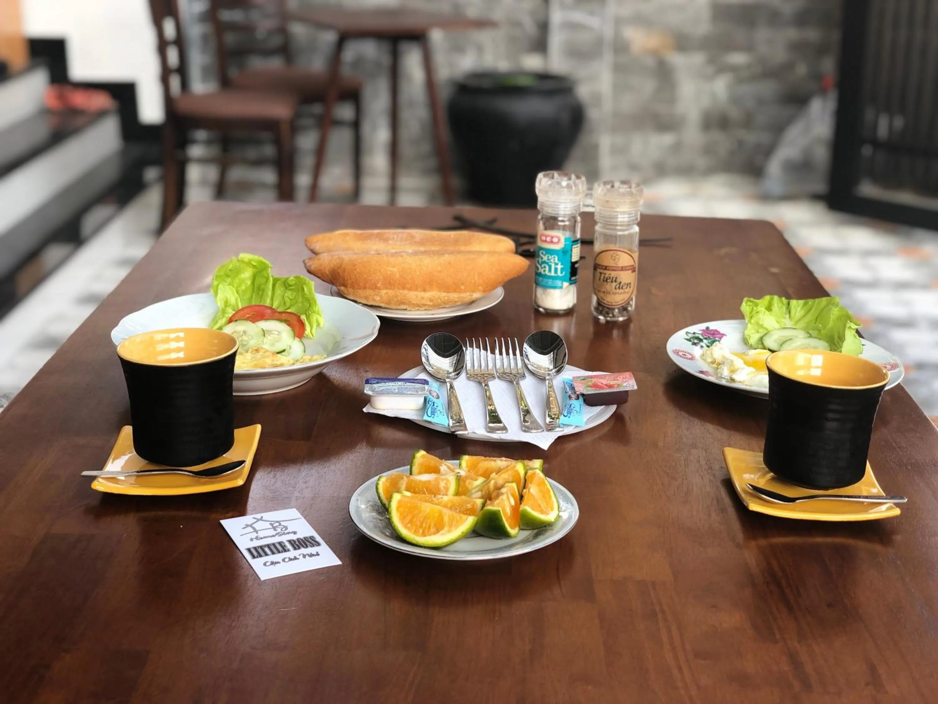 Buffet breakfast in Little Boss Homestay