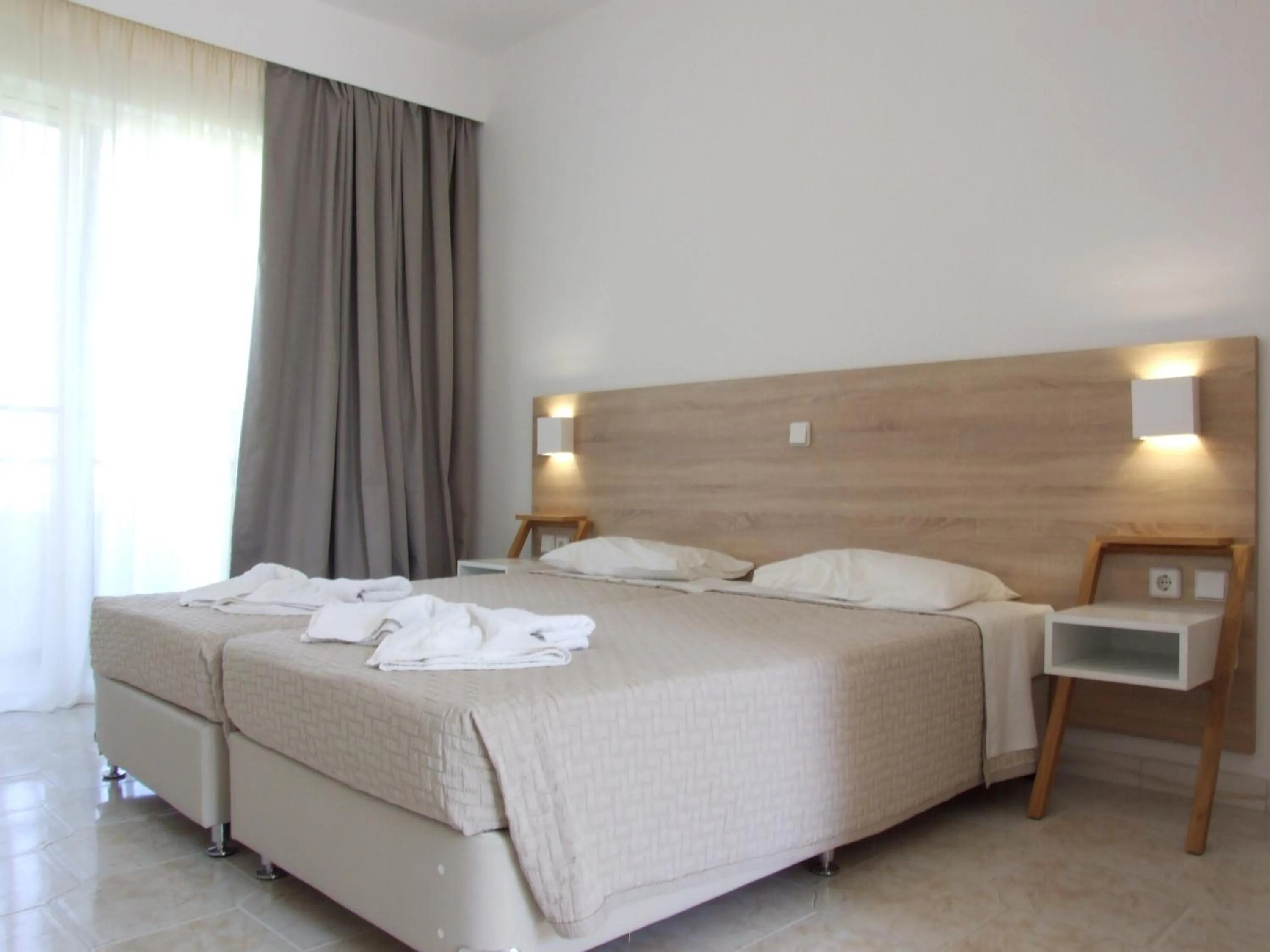 Bed in Sokrates Studios