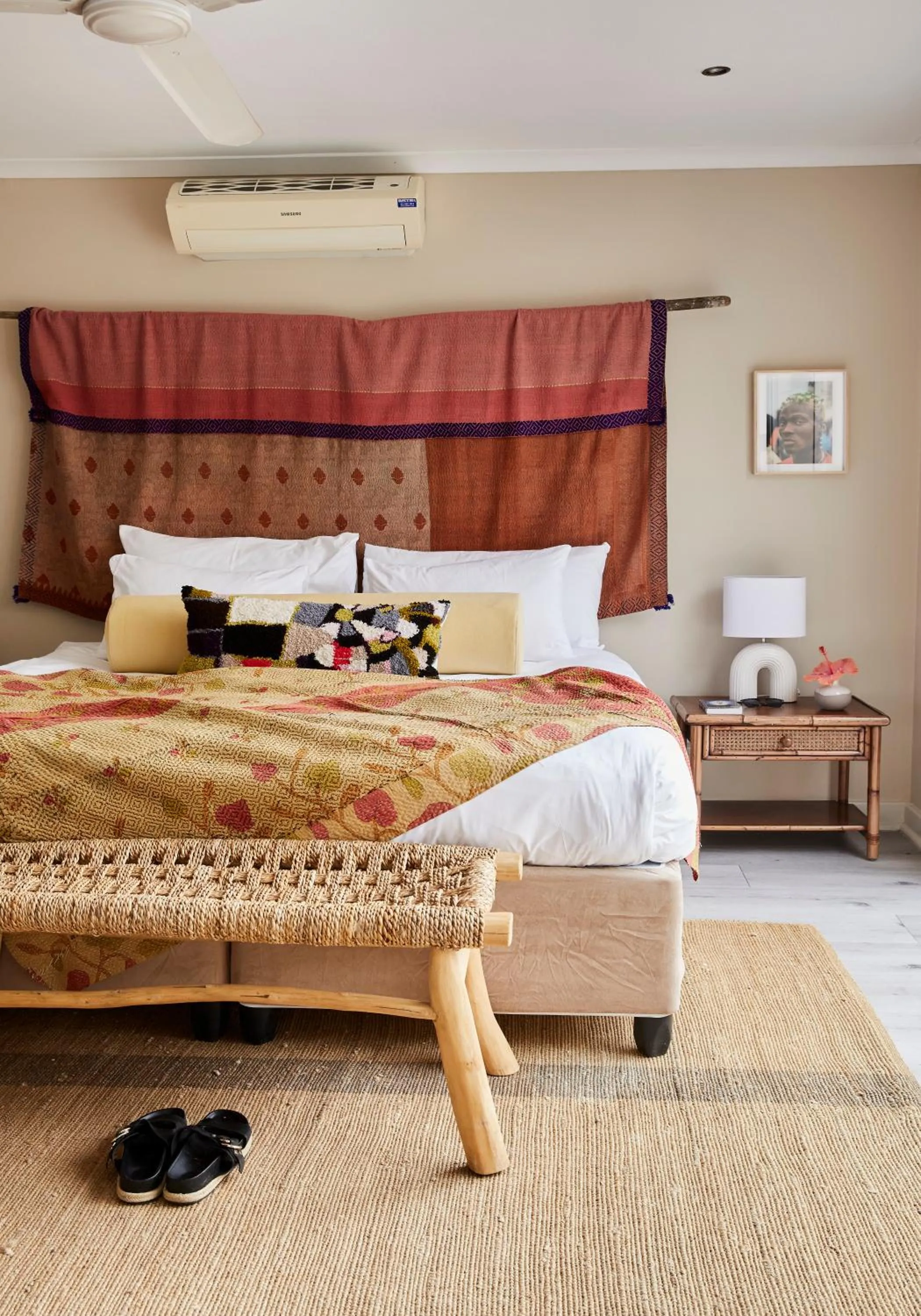 Property building, Bed in THE BIG - Luxury Backpackers