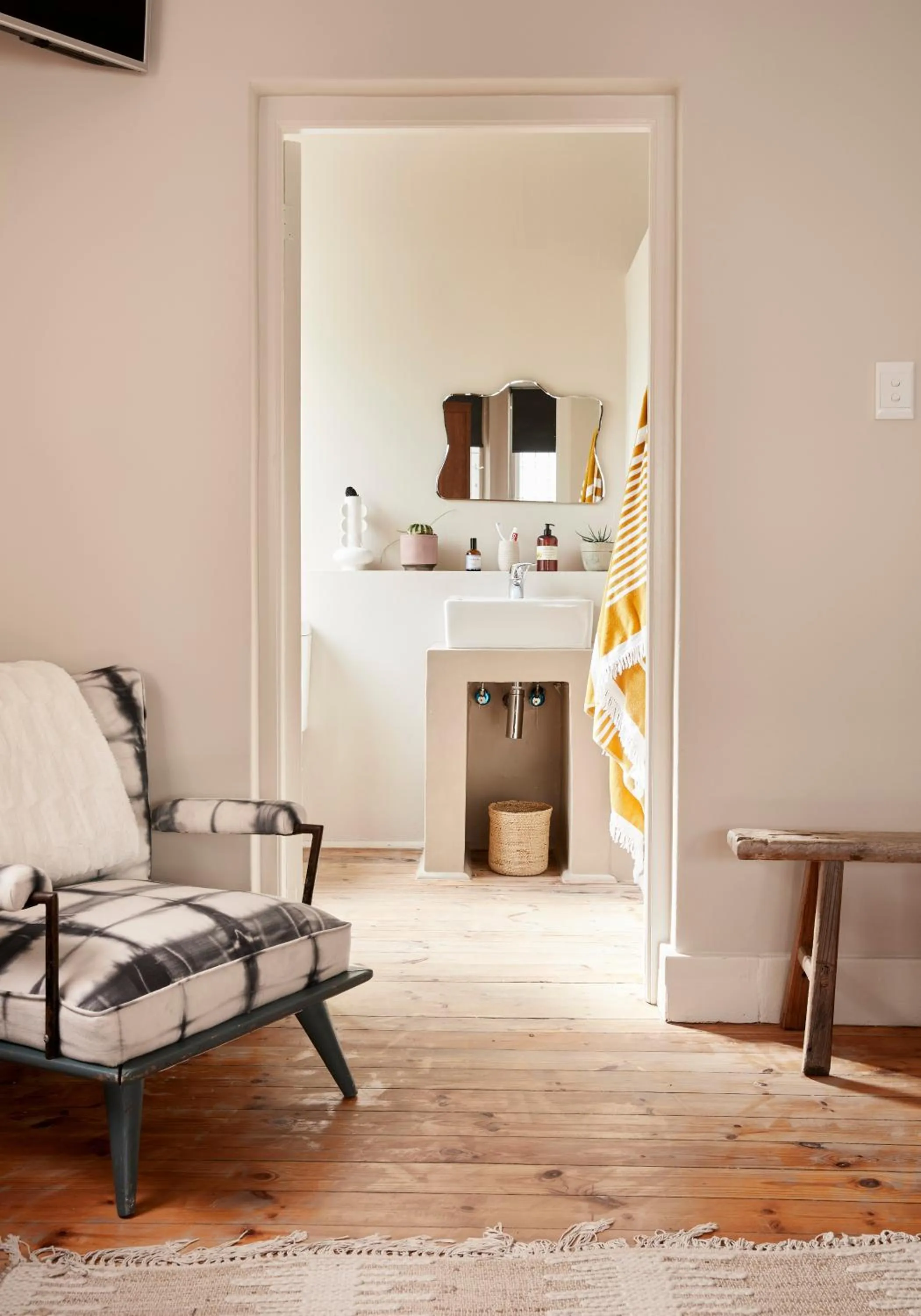 Bathroom in THE BIG - Luxury Backpackers