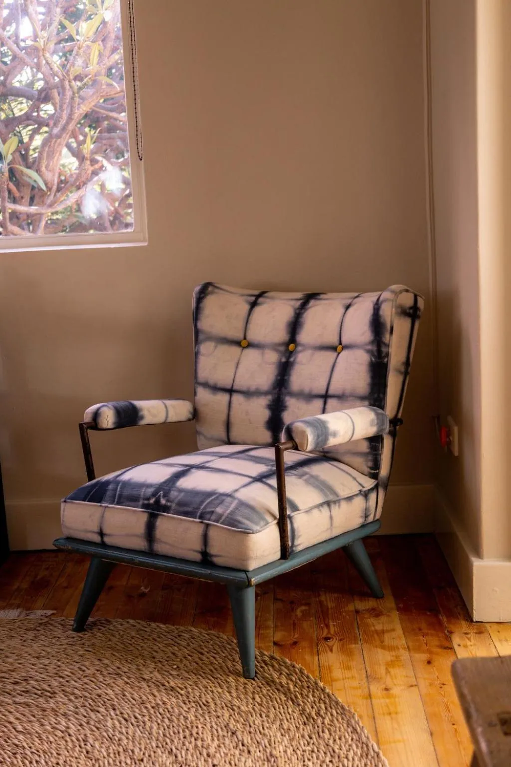 Seating area in THE BIG - Luxury Backpackers