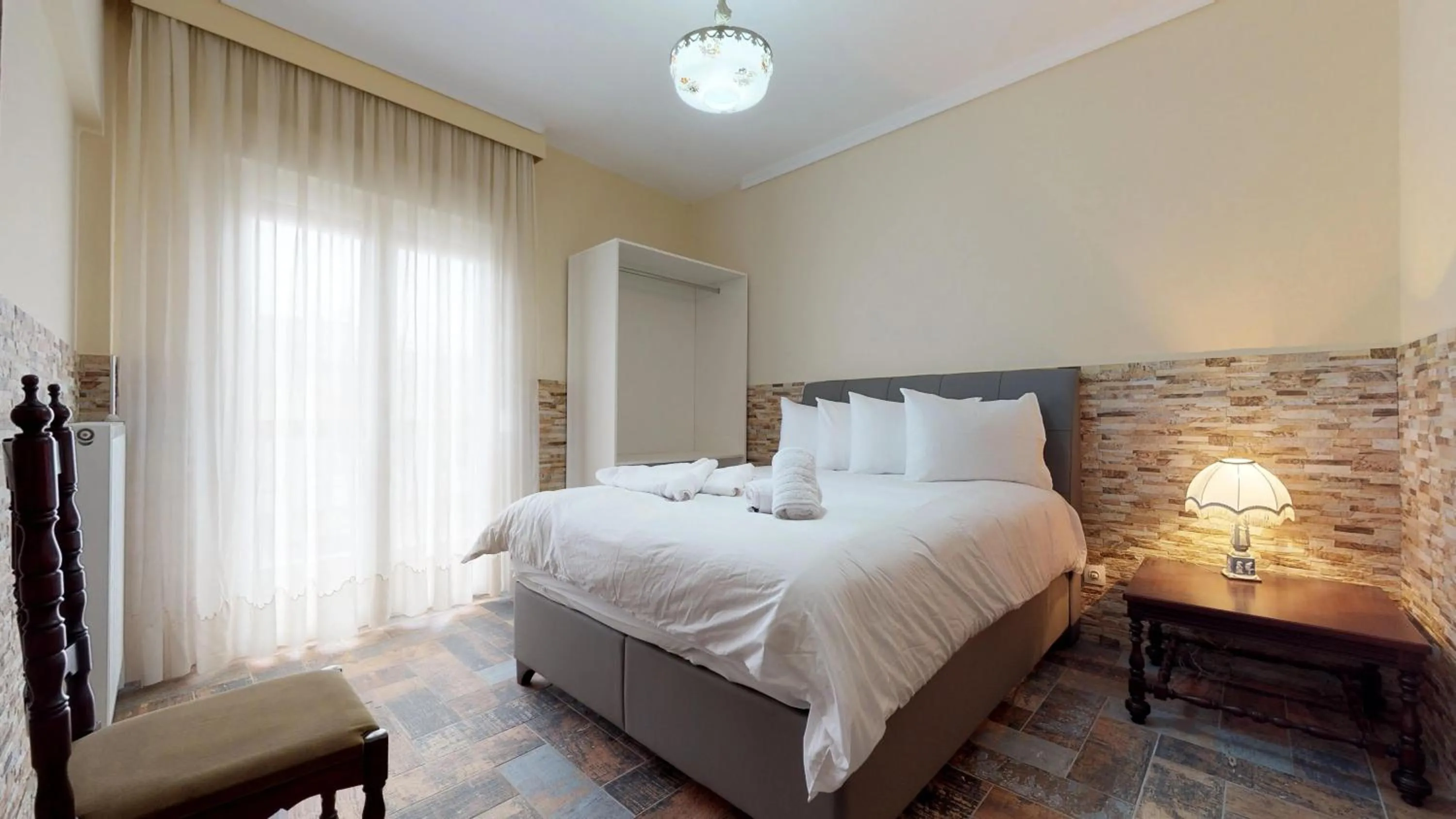 Bed in Jacuzzi Suites