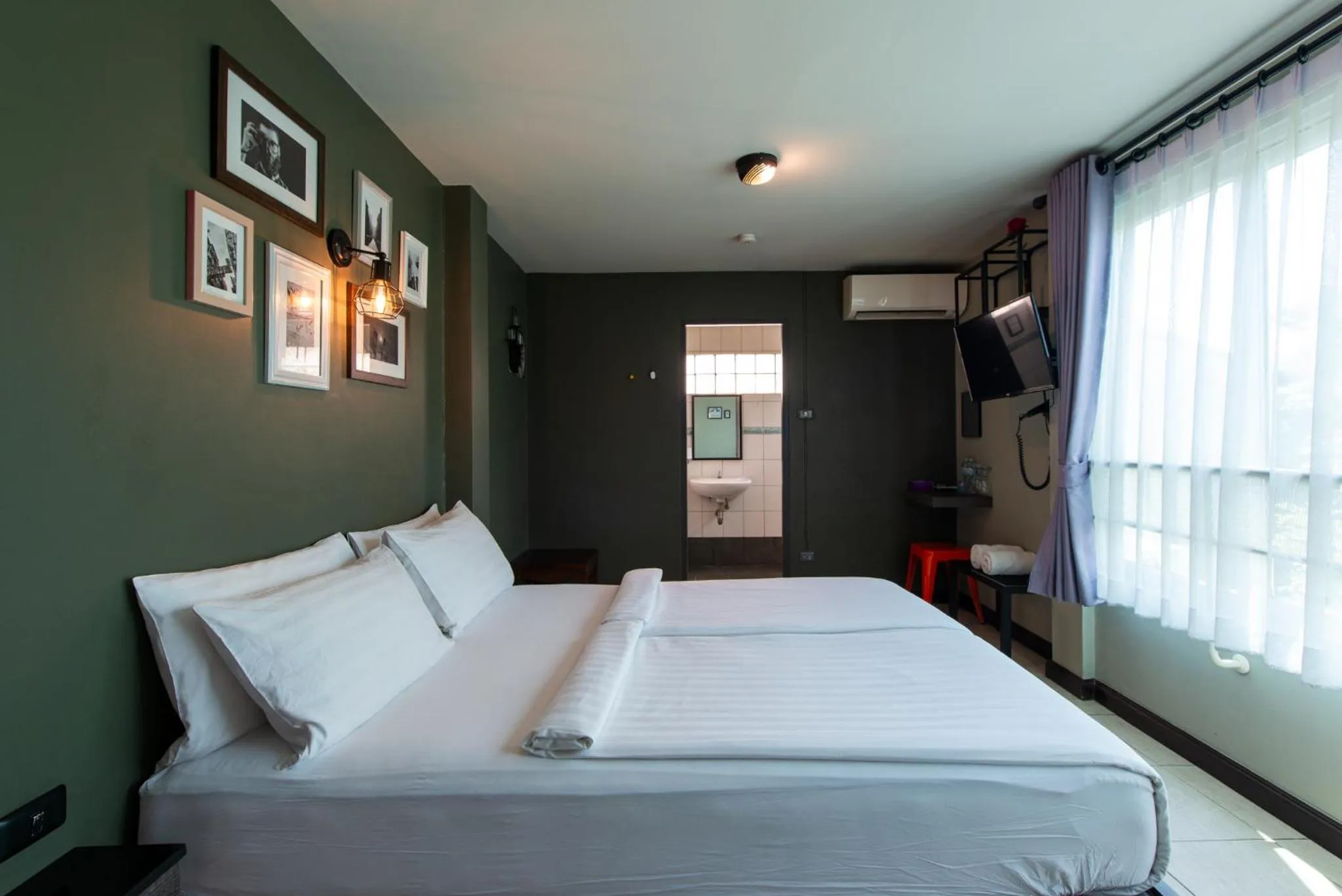 Bed in BB House Rambuttri2 บีบี เฮ้าส์ รามบุตรี2