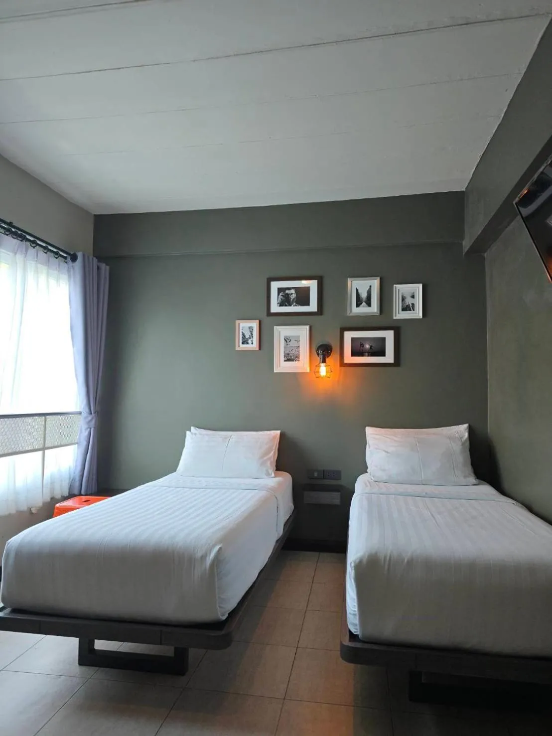 Bed in BB House Rambuttri2 บีบี เฮ้าส์ รามบุตรี2