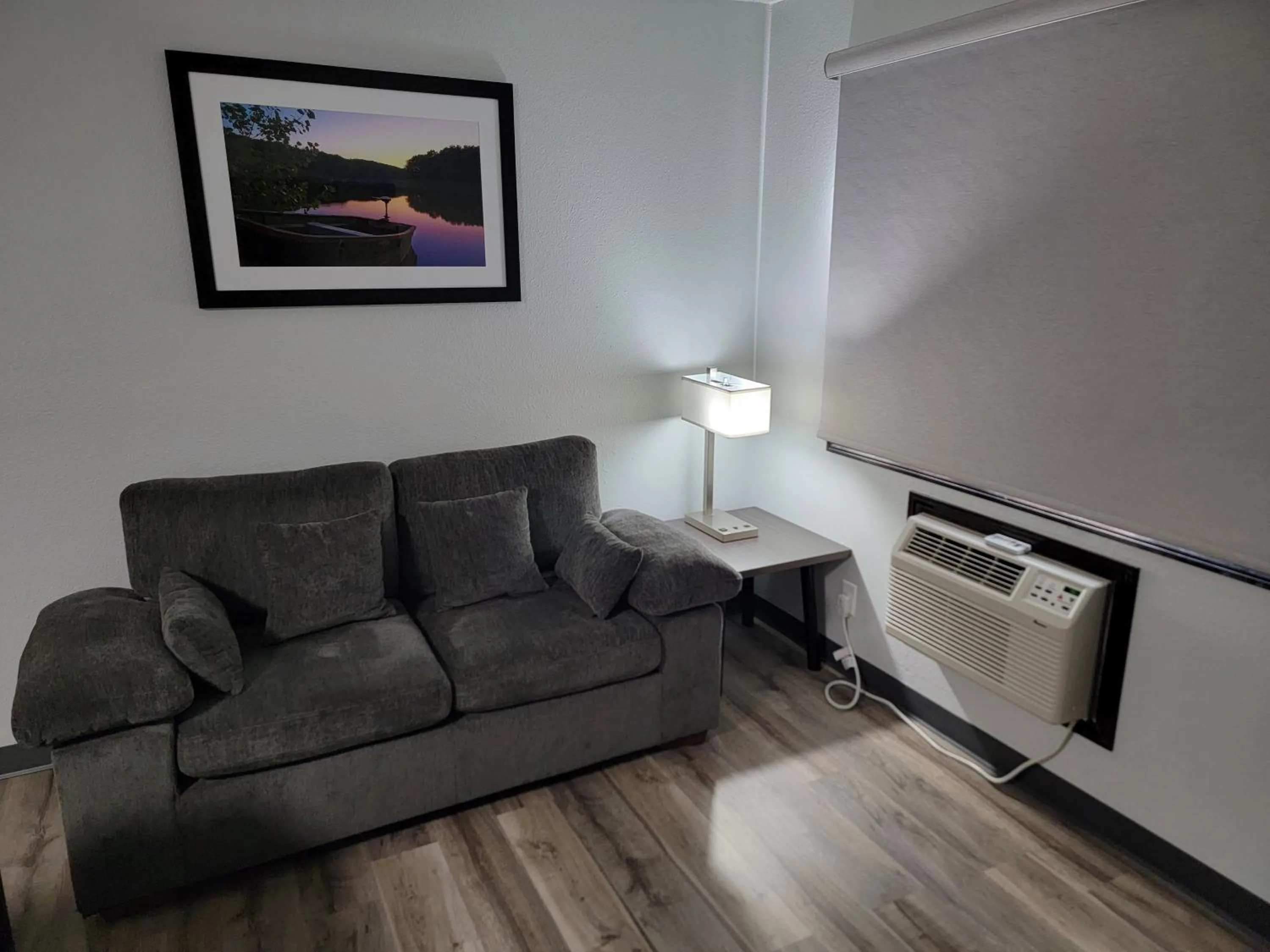 Living room in Americas Best Value Inn and Suites Bismarck