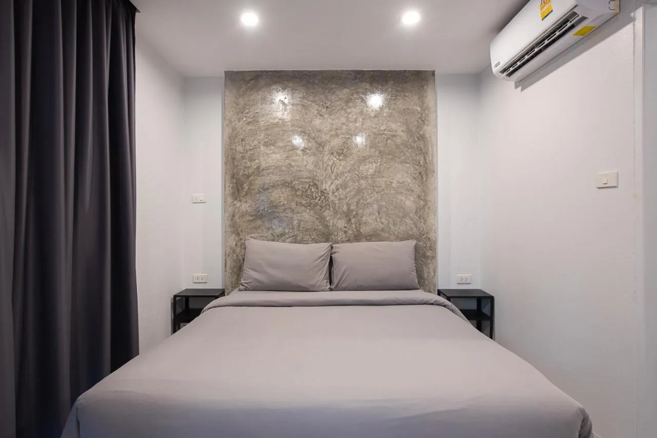Bed in Minimal House Patong