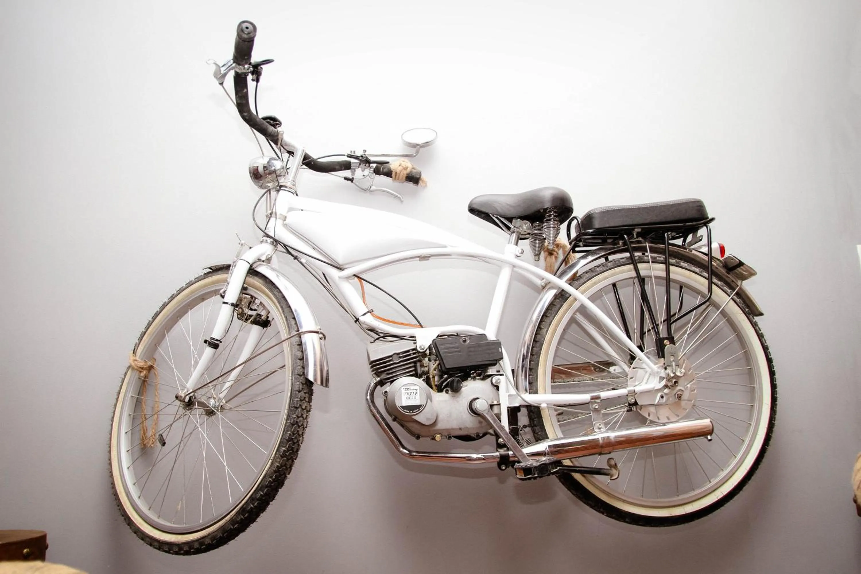 Cycling in Sai Gon 1979 Hotel