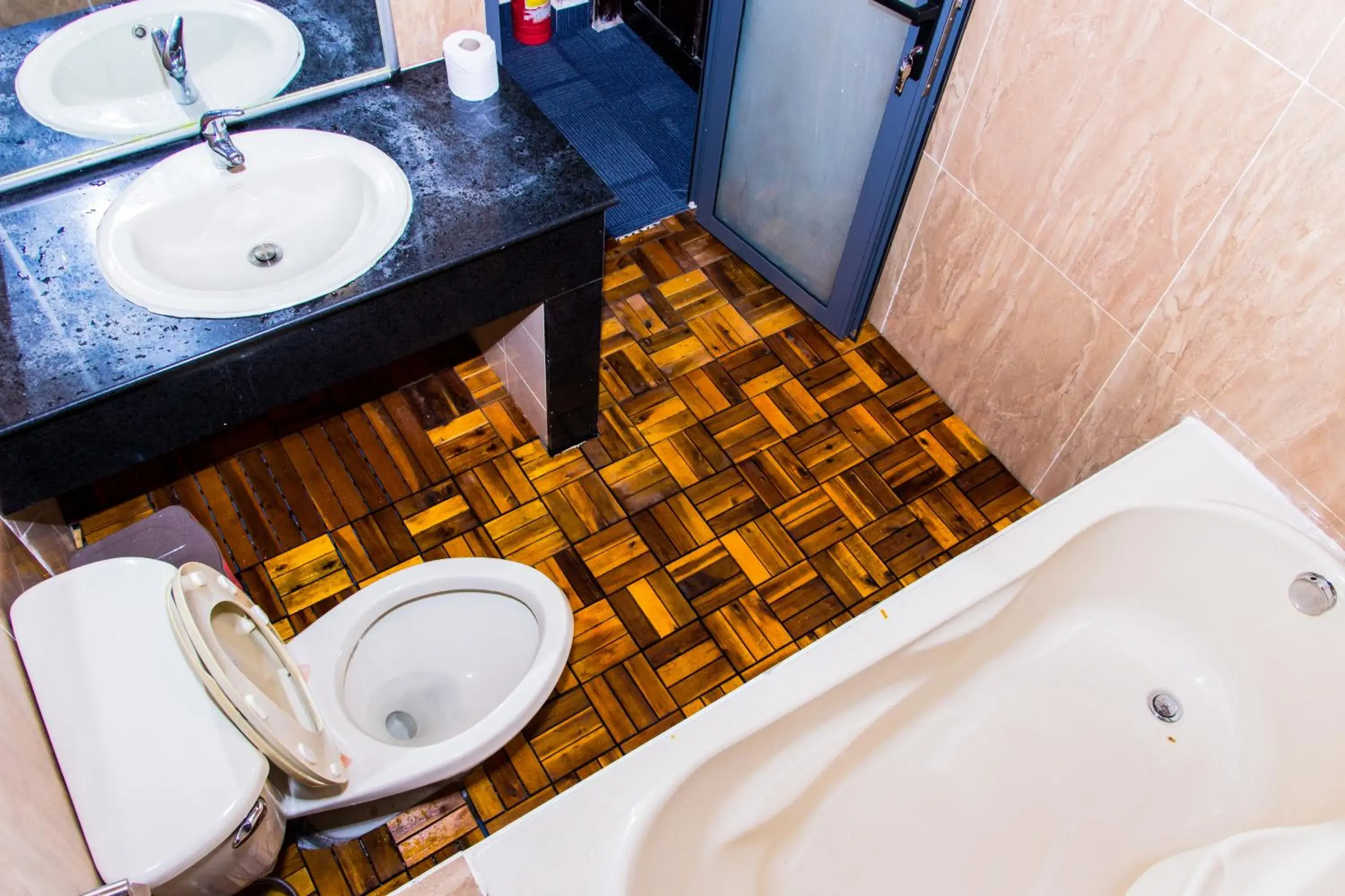 Bed in 8-Bed Dormitory Room in Sai Gon 1979 Hotel Bed in 8-Bed Dormitory Room in Sai Gon 1979 Hotel