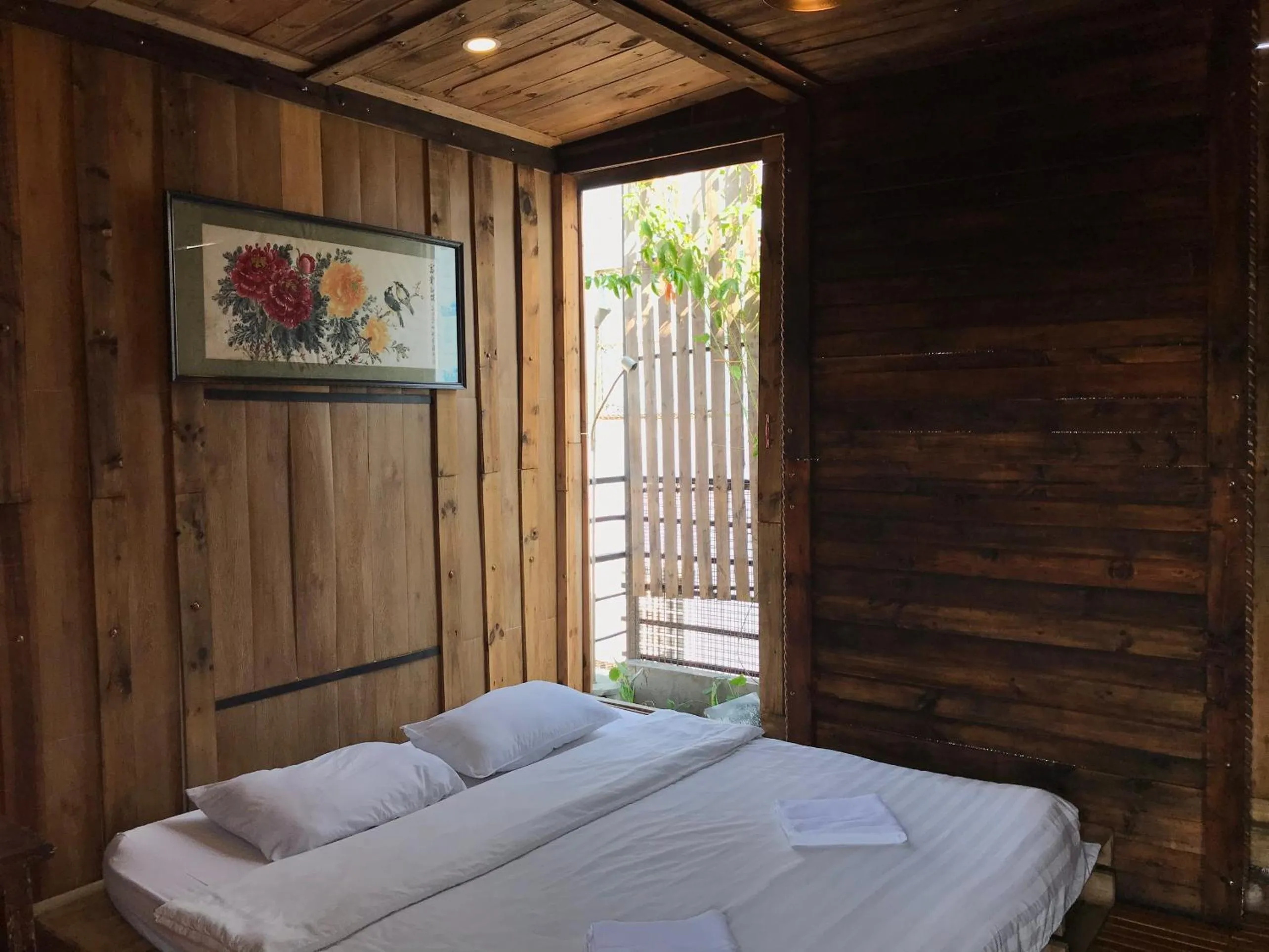 Bed in Sai Gon 1979 Hotel