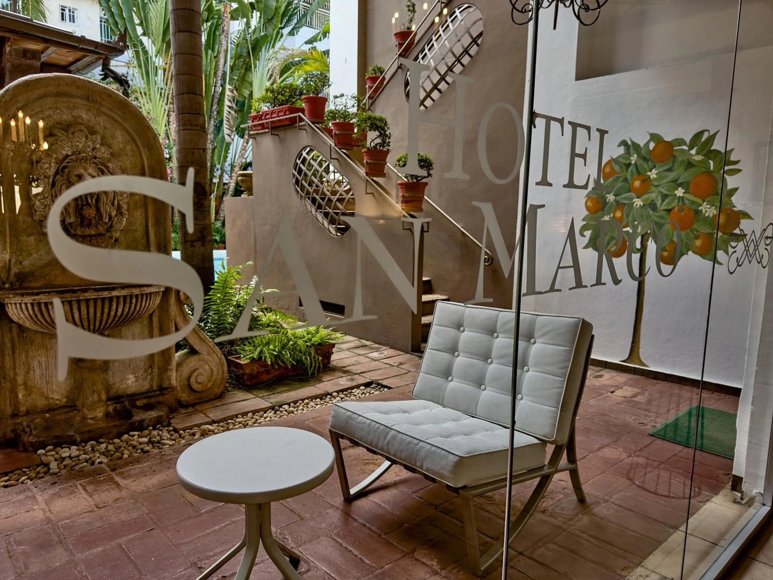 Seating area in Hotel San Marco
