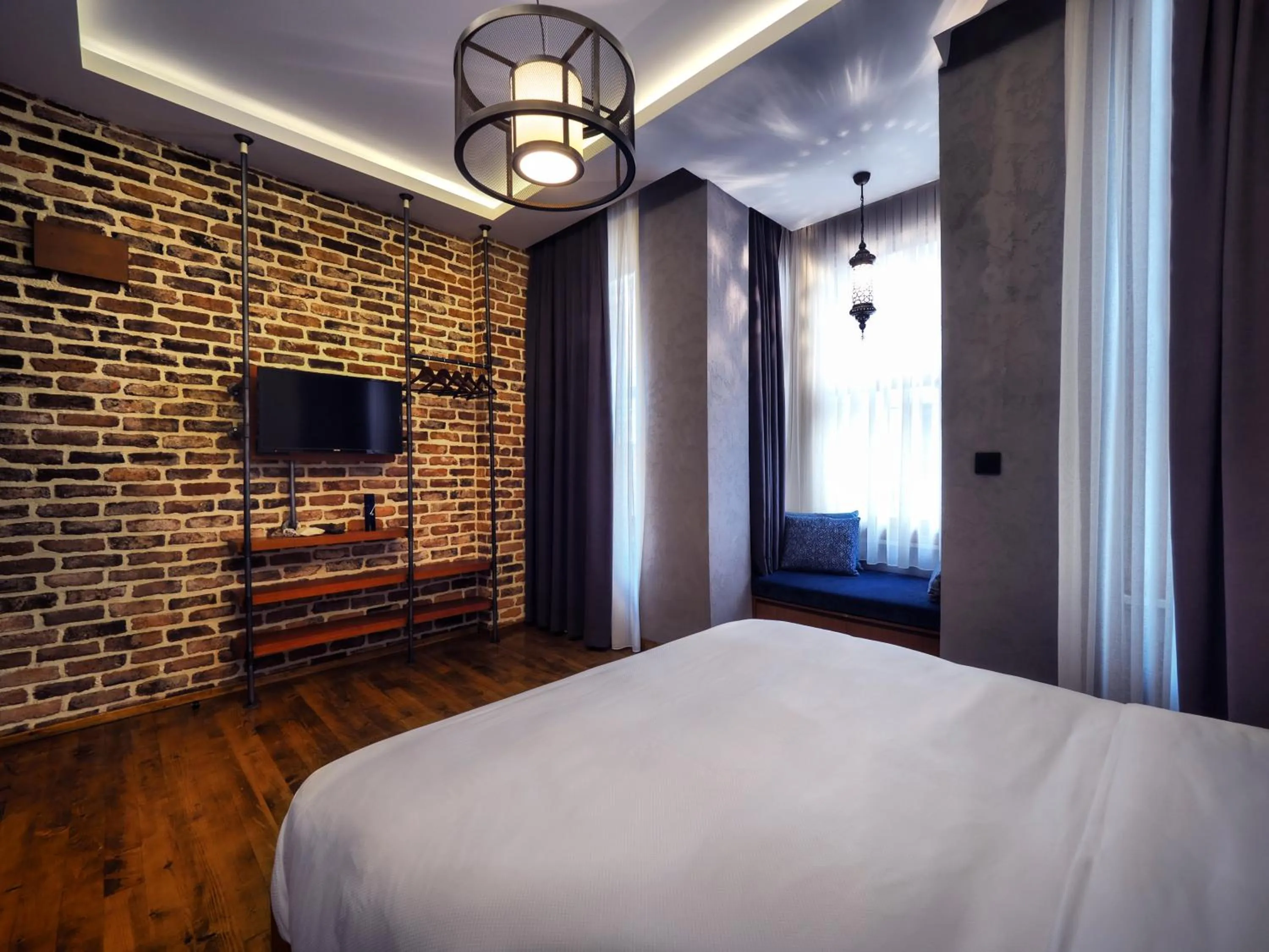 Photo of the whole room, Bed in GalataCo Hotel