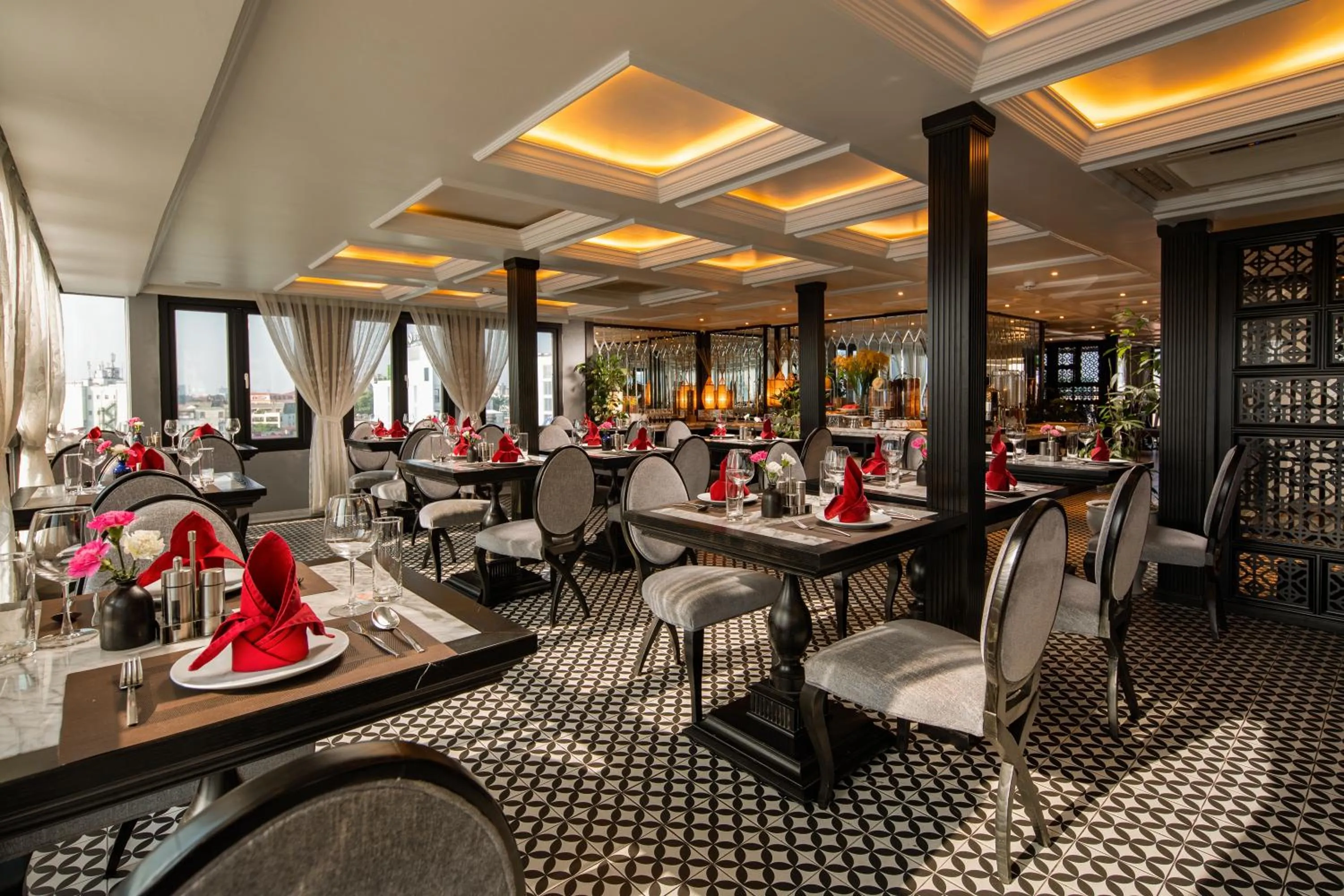 Restaurant/places to eat in Acoustic Hotel & Spa