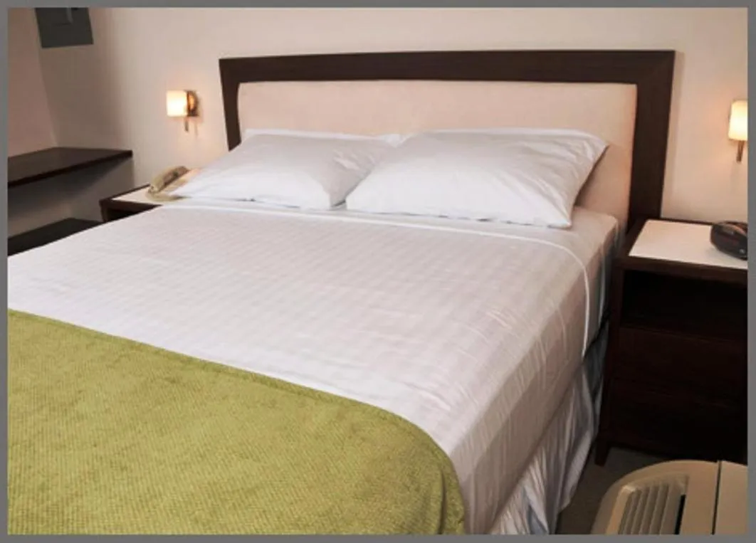 Photo of the whole room, Bed in Hotel Hex