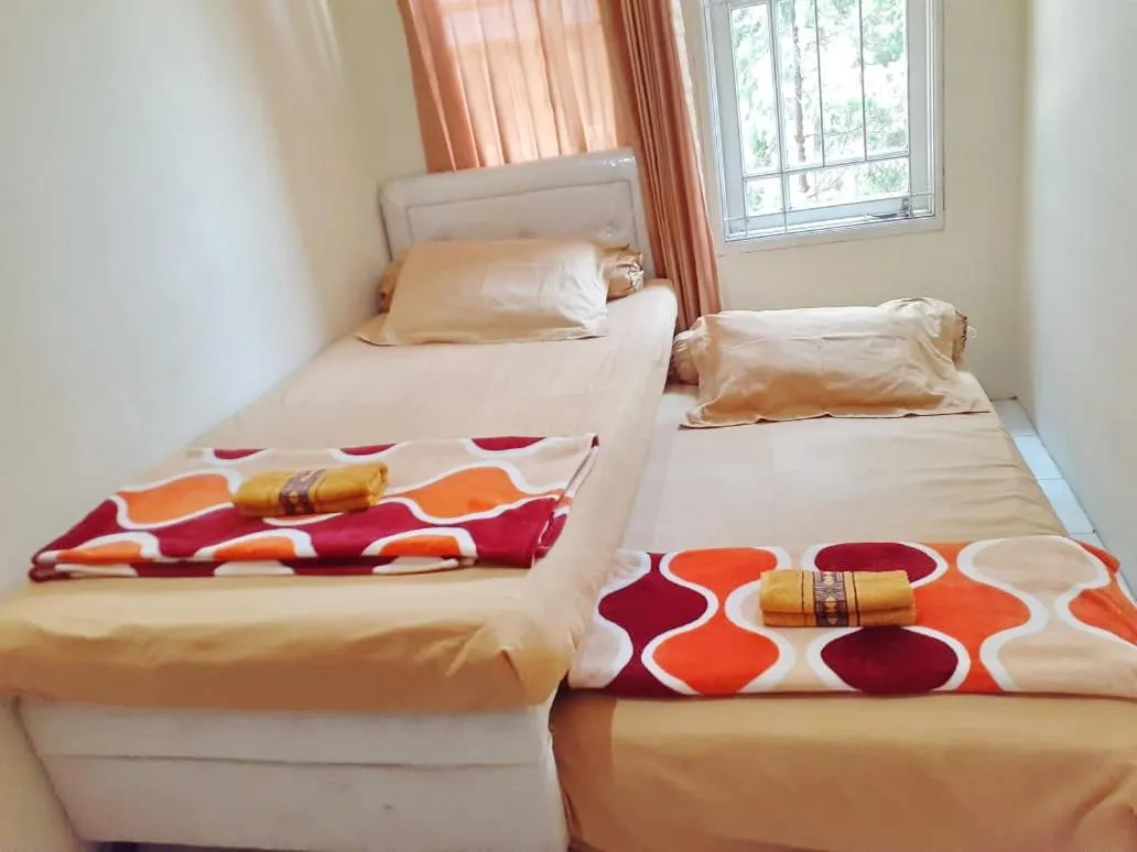 Bedroom, Bed in Kost Carmelia Syariah Baranangsiang Bogor