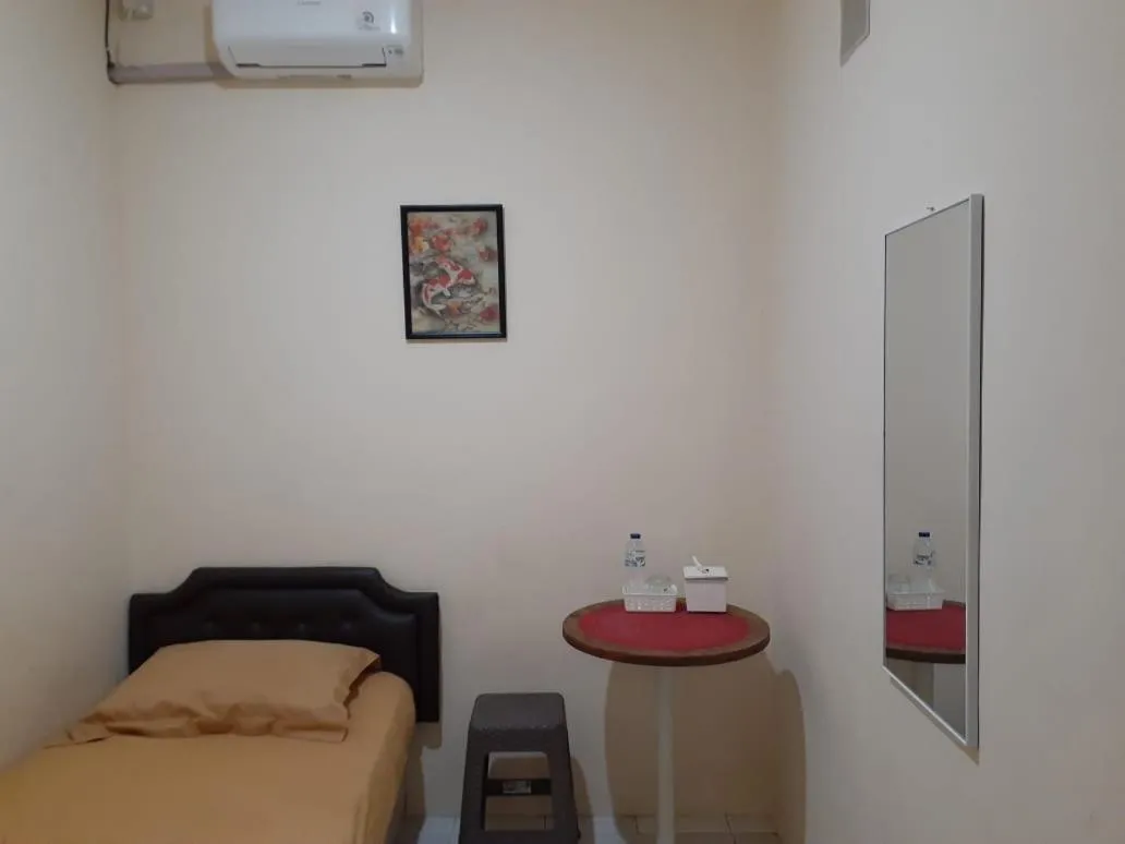 Bedroom, Bed in Kost Carmelia Syariah Baranangsiang Bogor