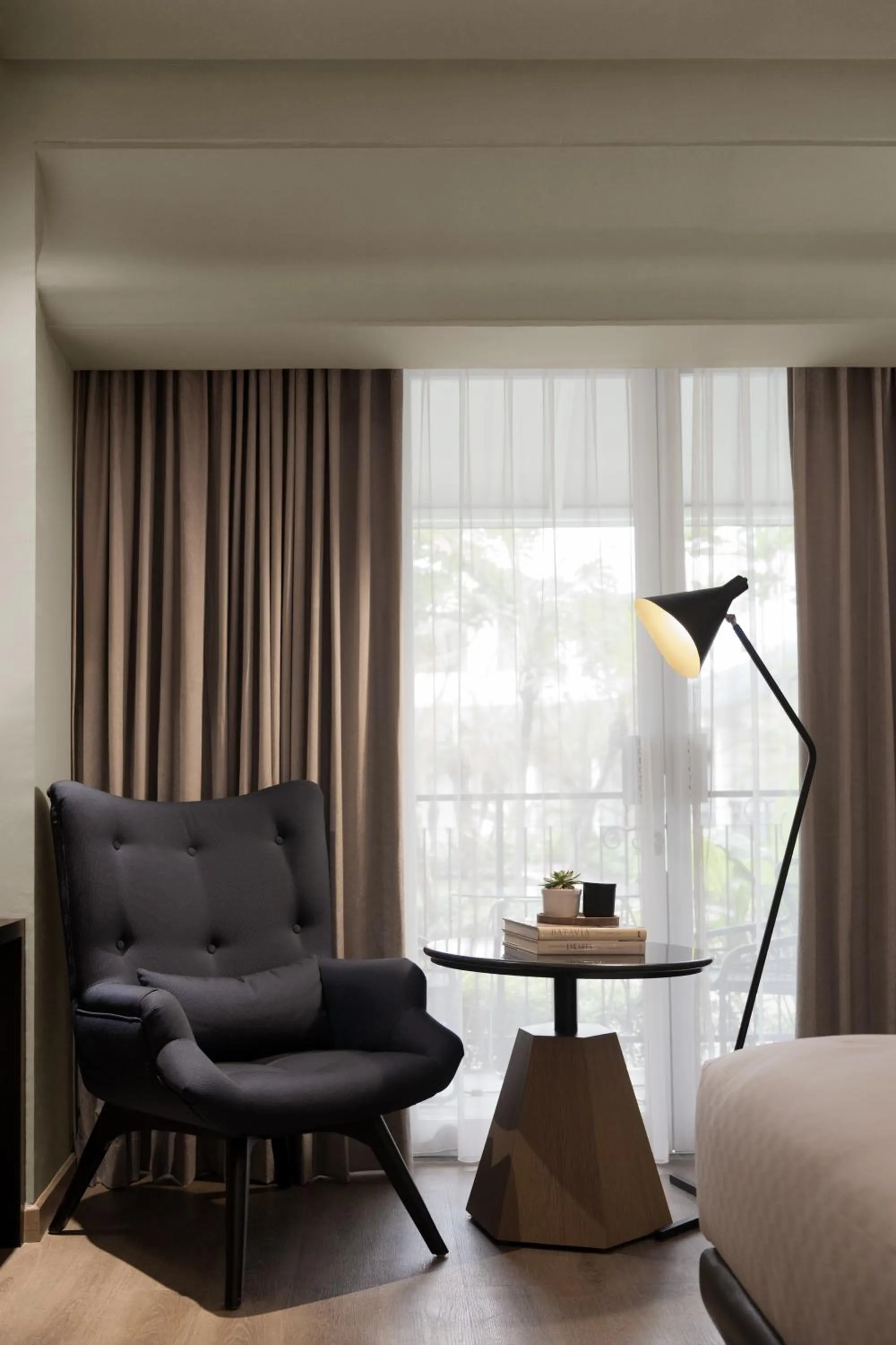 Seating area in Mercure Jakarta Batavia