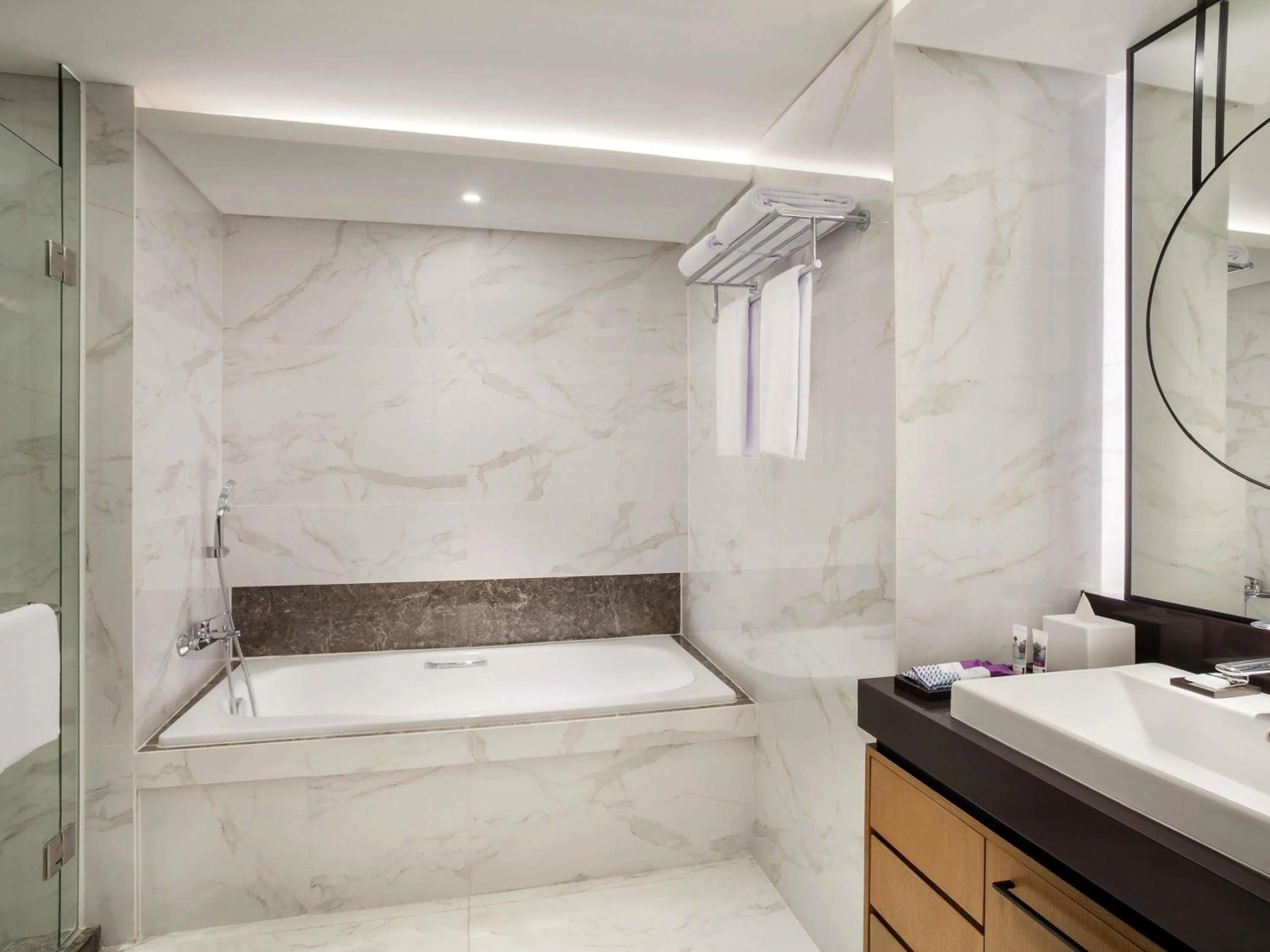 Bedroom in Mercure Jakarta Batavia