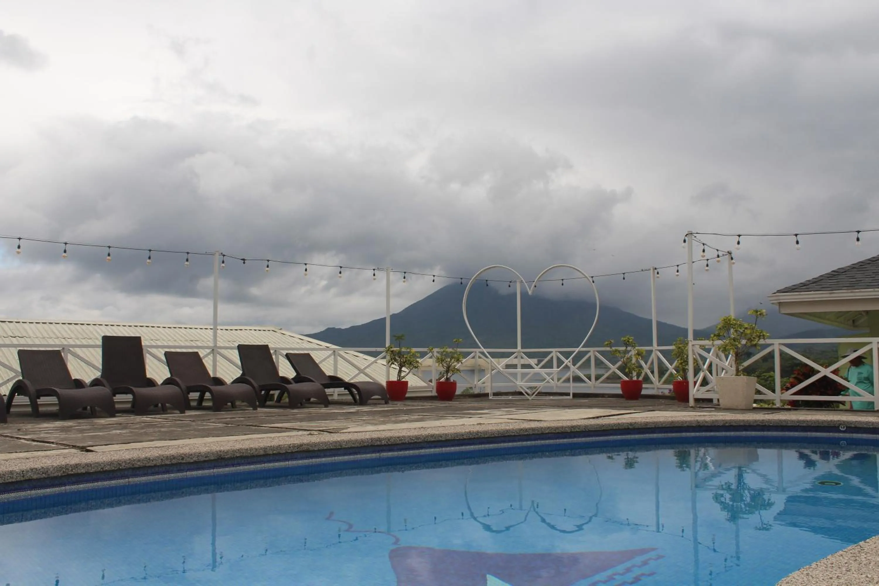 Swimming pool in Hotel Arenal Vista Lodge