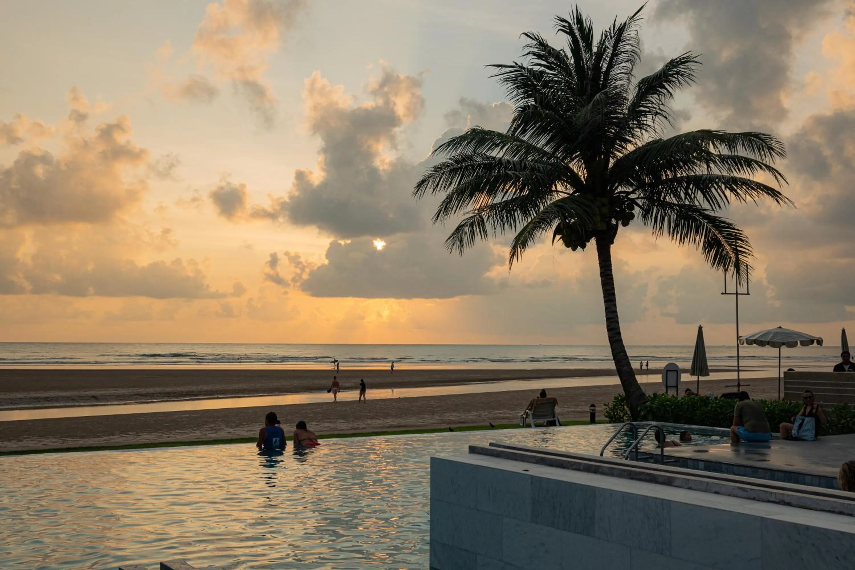 Swimming pool in Apsara Beachfront Resort & Villa