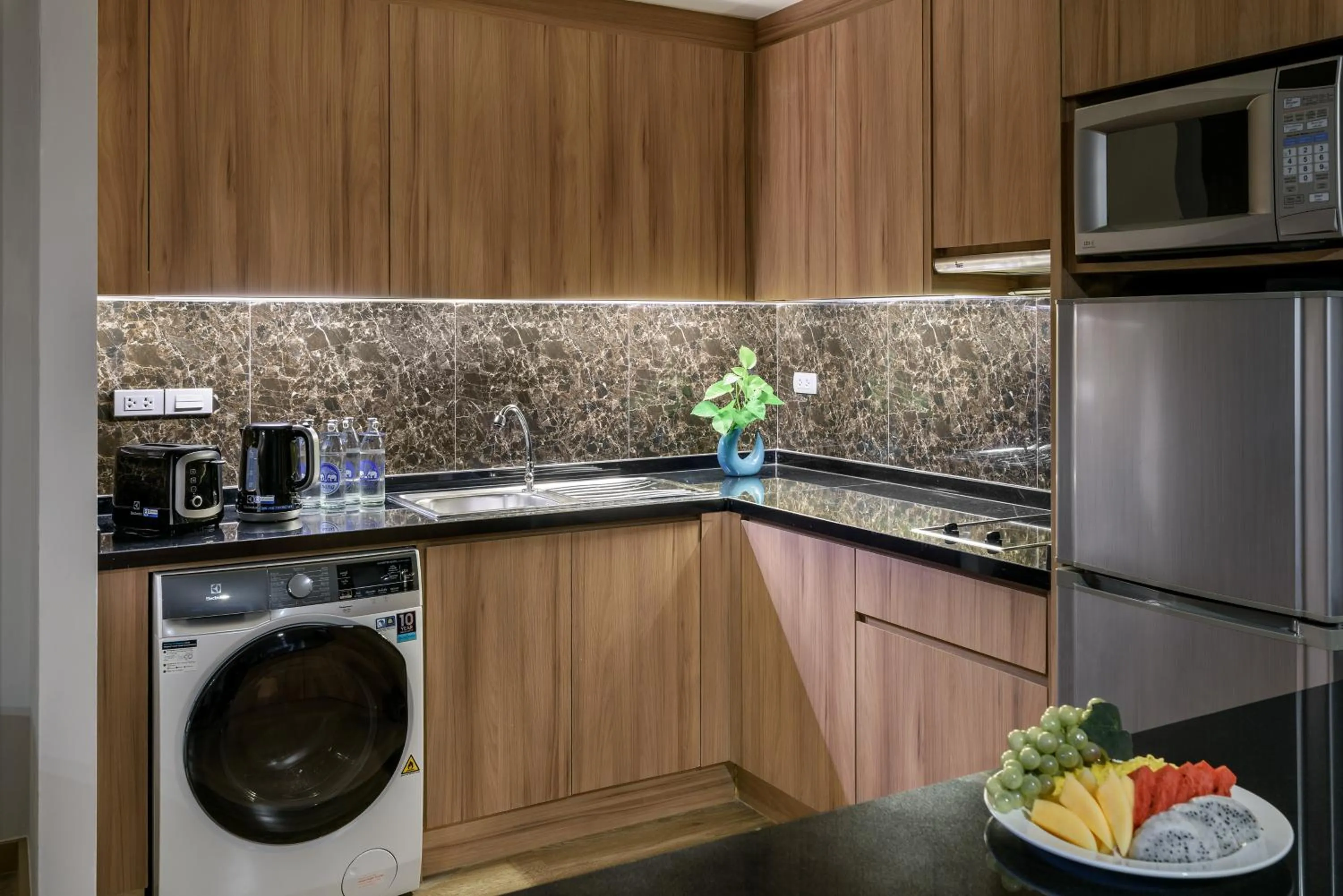 Kitchen or kitchenette in Adelphi Grande Sukhumvit