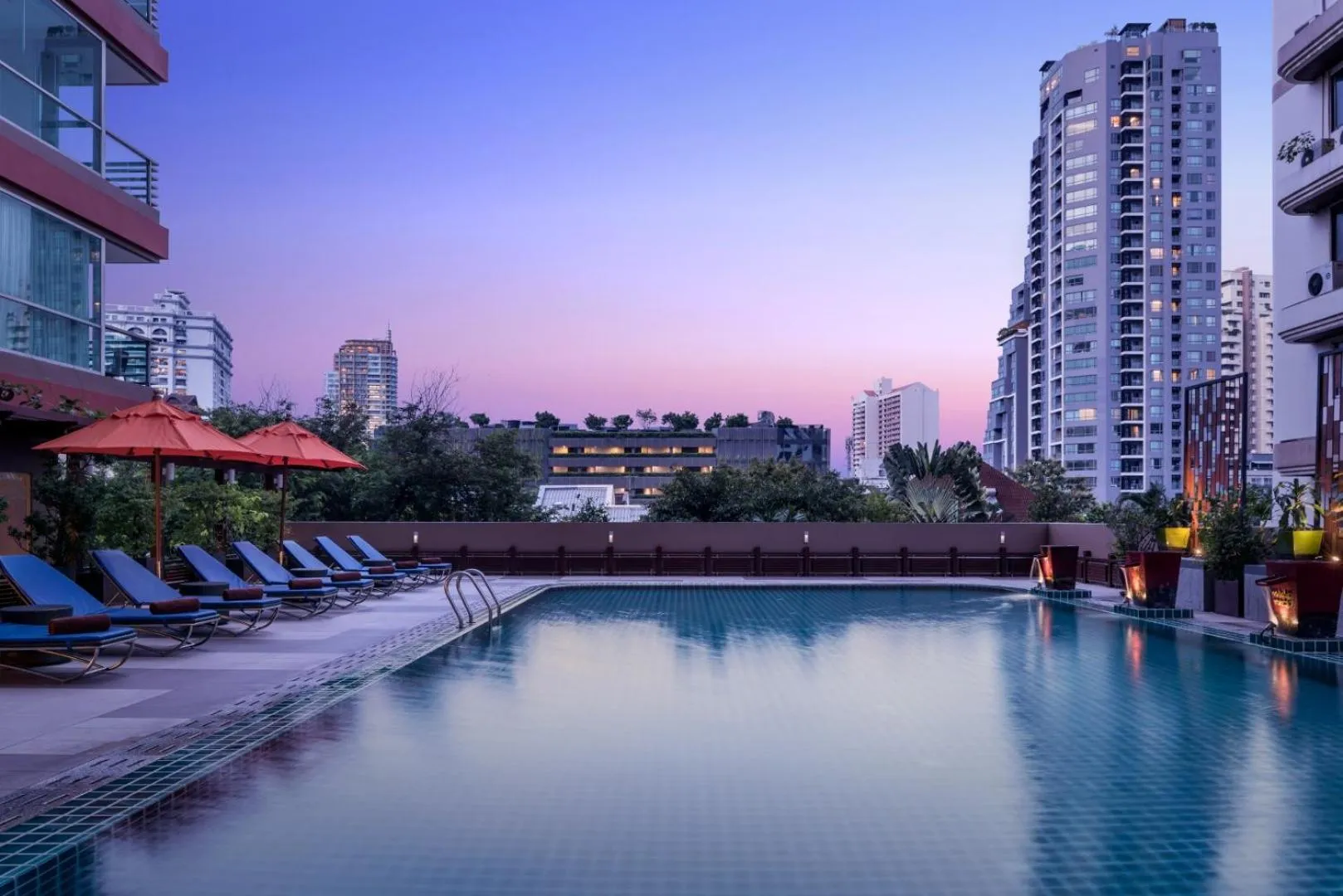 Swimming pool in Adelphi Grande Sukhumvit