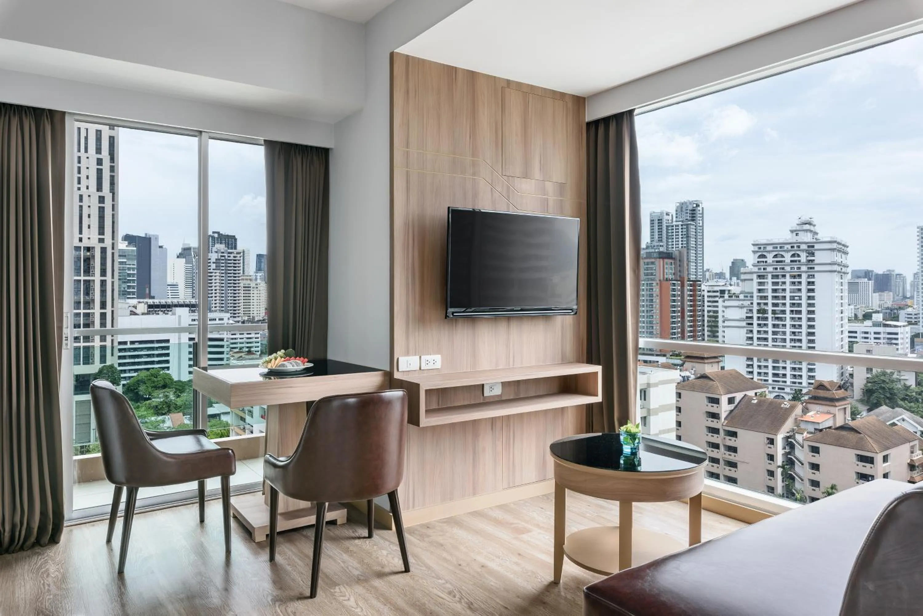 Living room in Adelphi Grande Sukhumvit