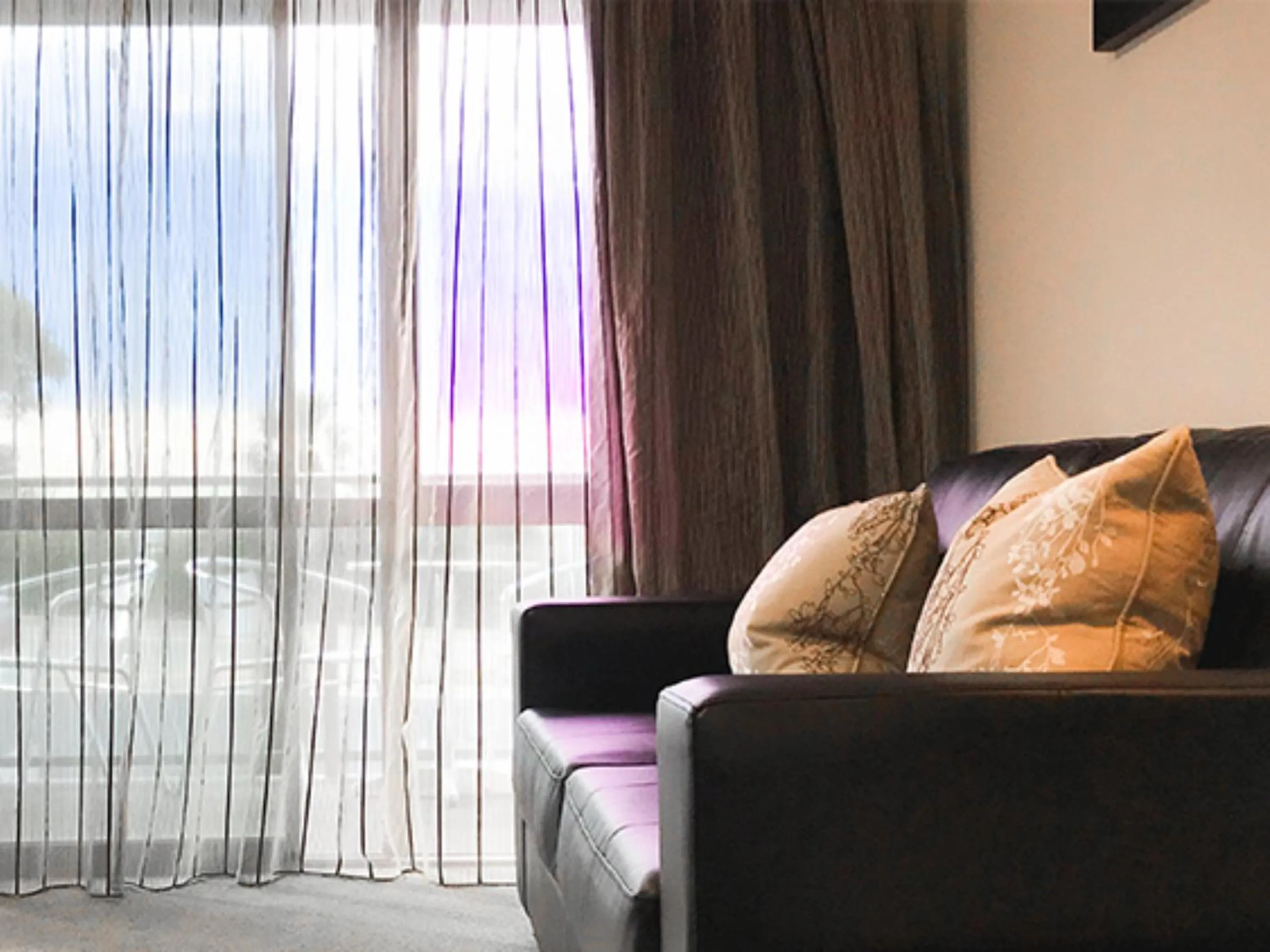 Living room in Harbour View Motel