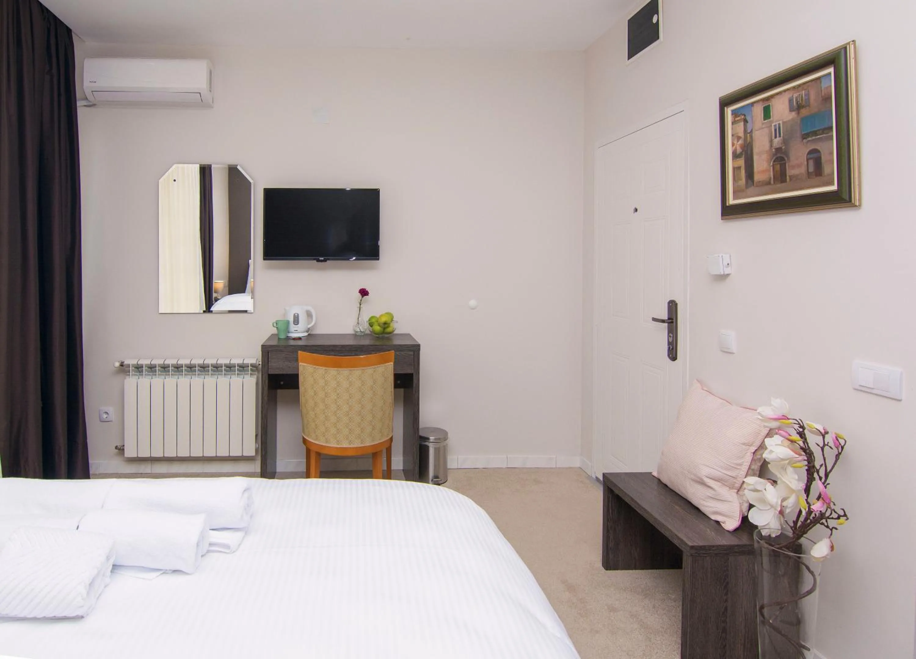 Bed in Beo Green View