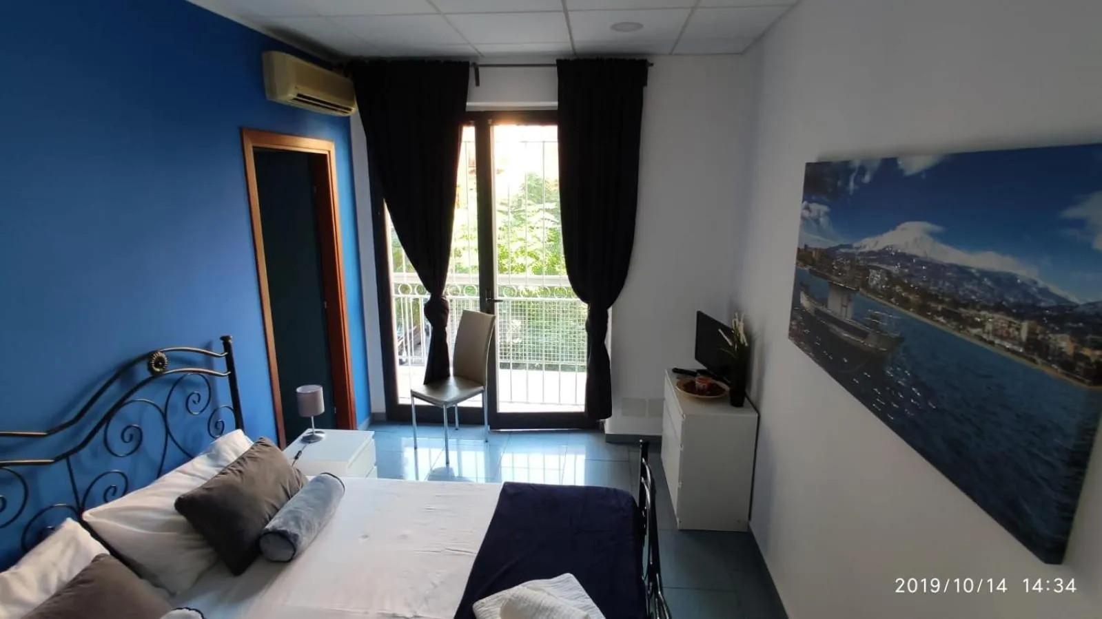 Bed in Luxury Catania