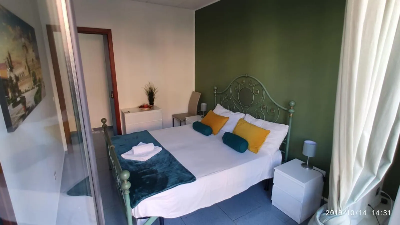 Bed in Luxury Catania