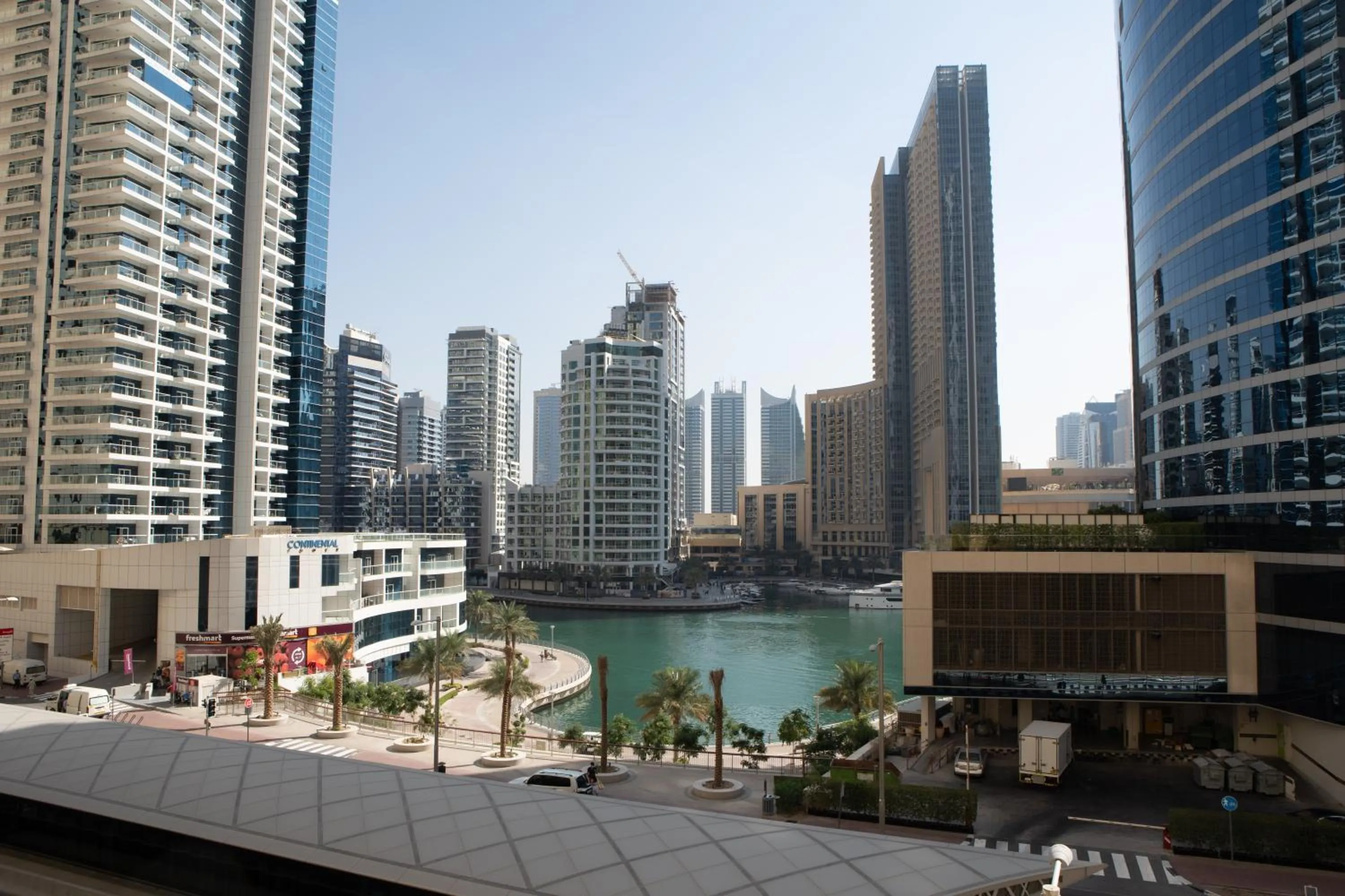 Neighbourhood in SUHA JBR Hotel Apartments