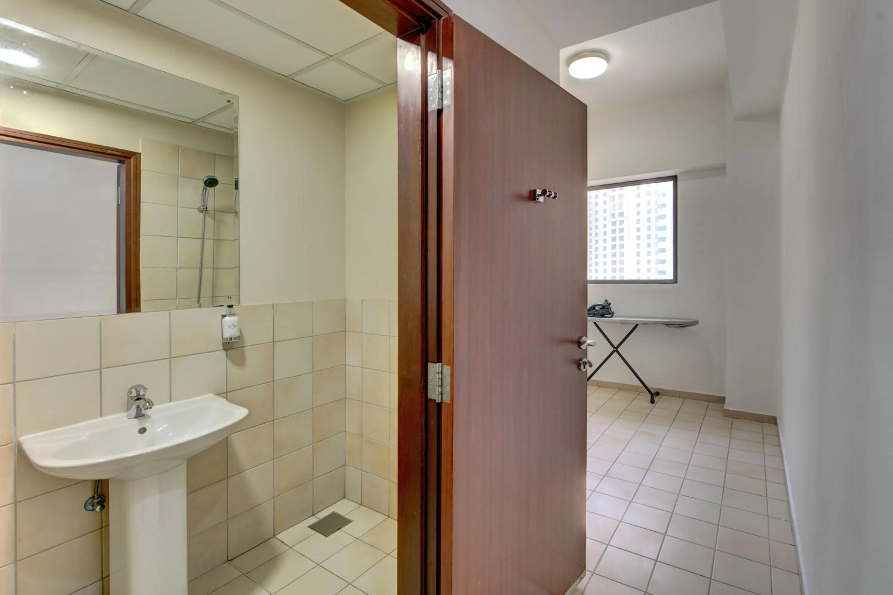 Toilet in SUHA JBR Hotel Apartments