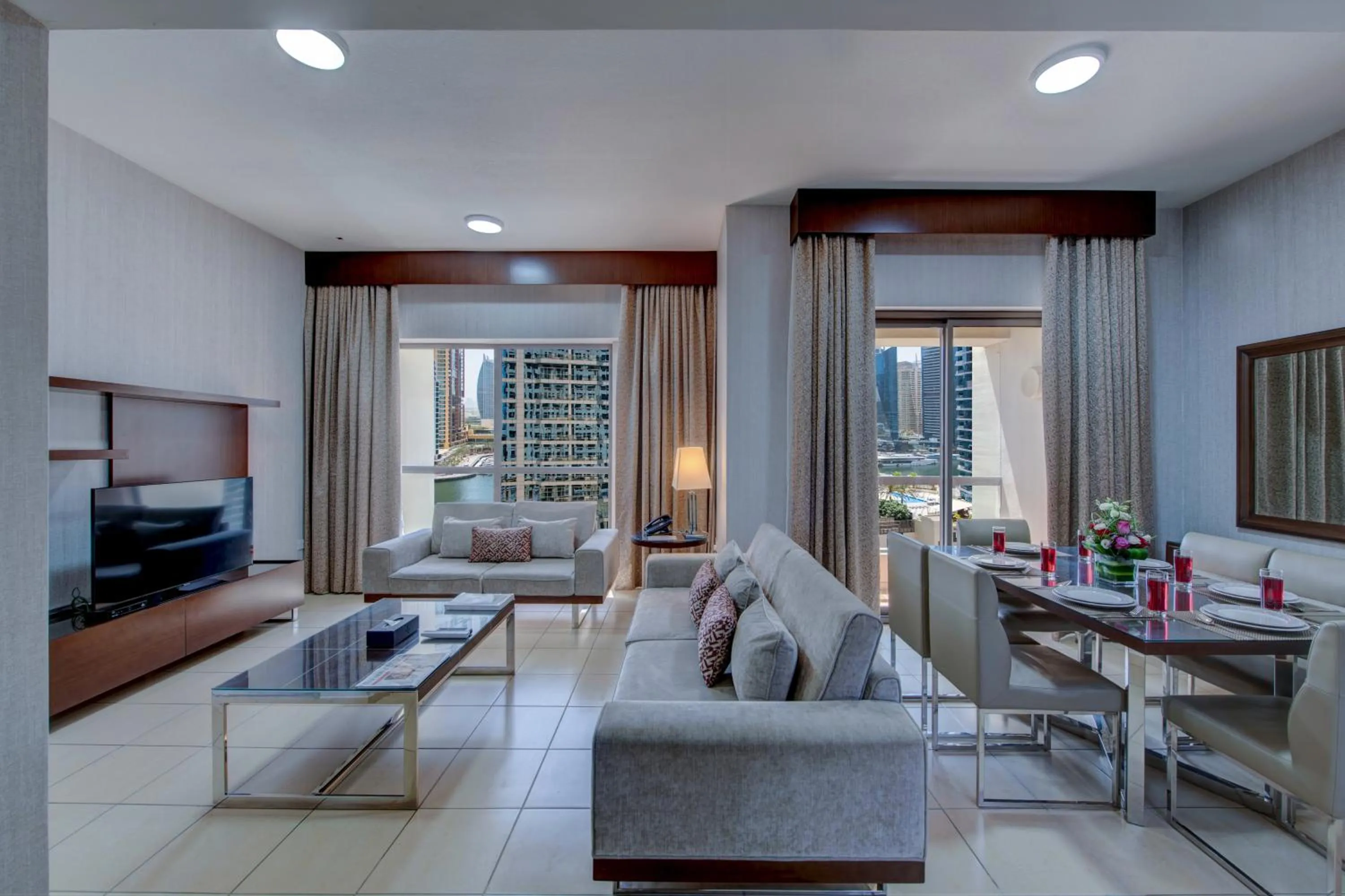 Living room in SUHA JBR Hotel Apartments