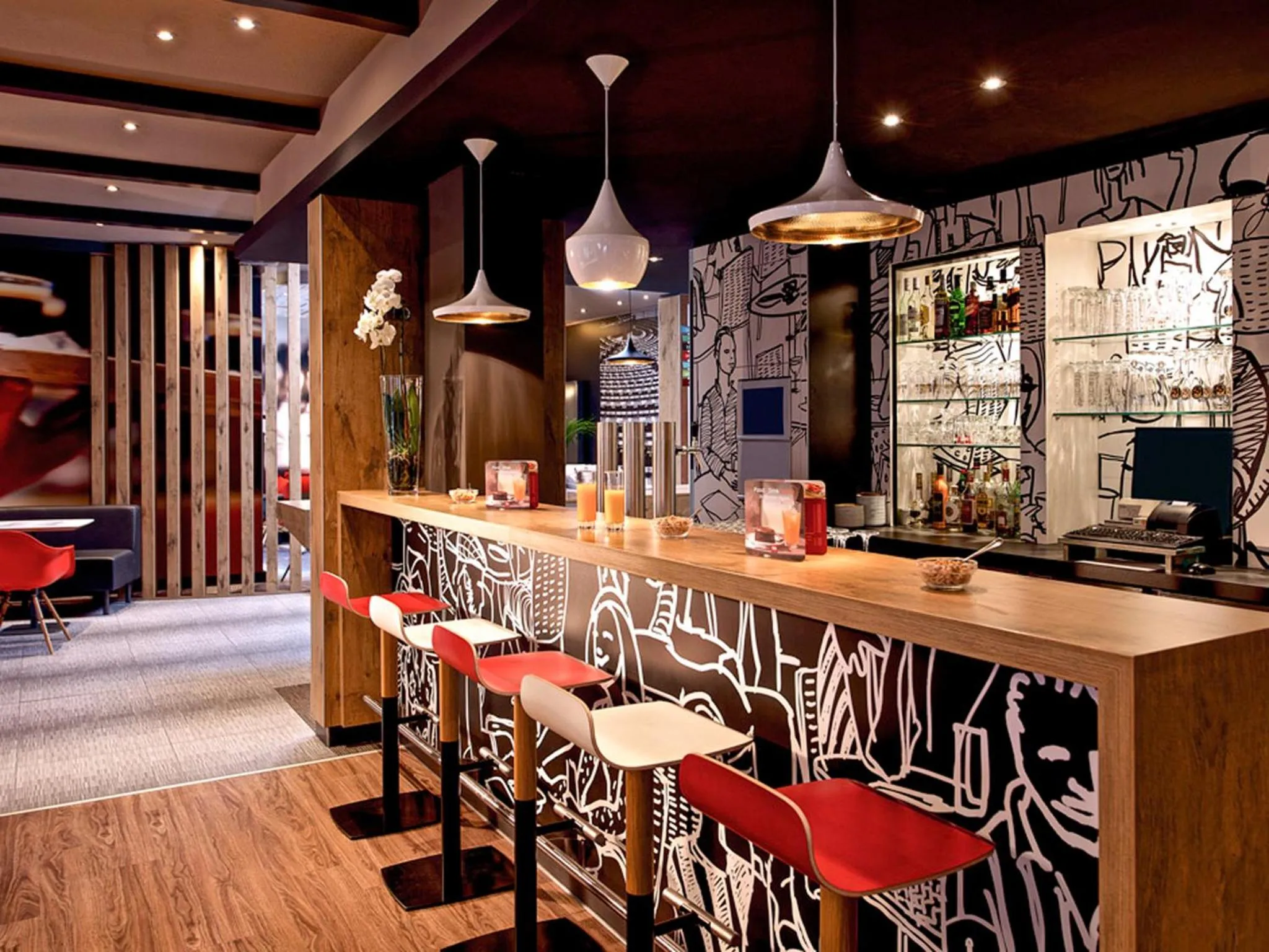 Restaurant/places to eat in ibis Bremen City