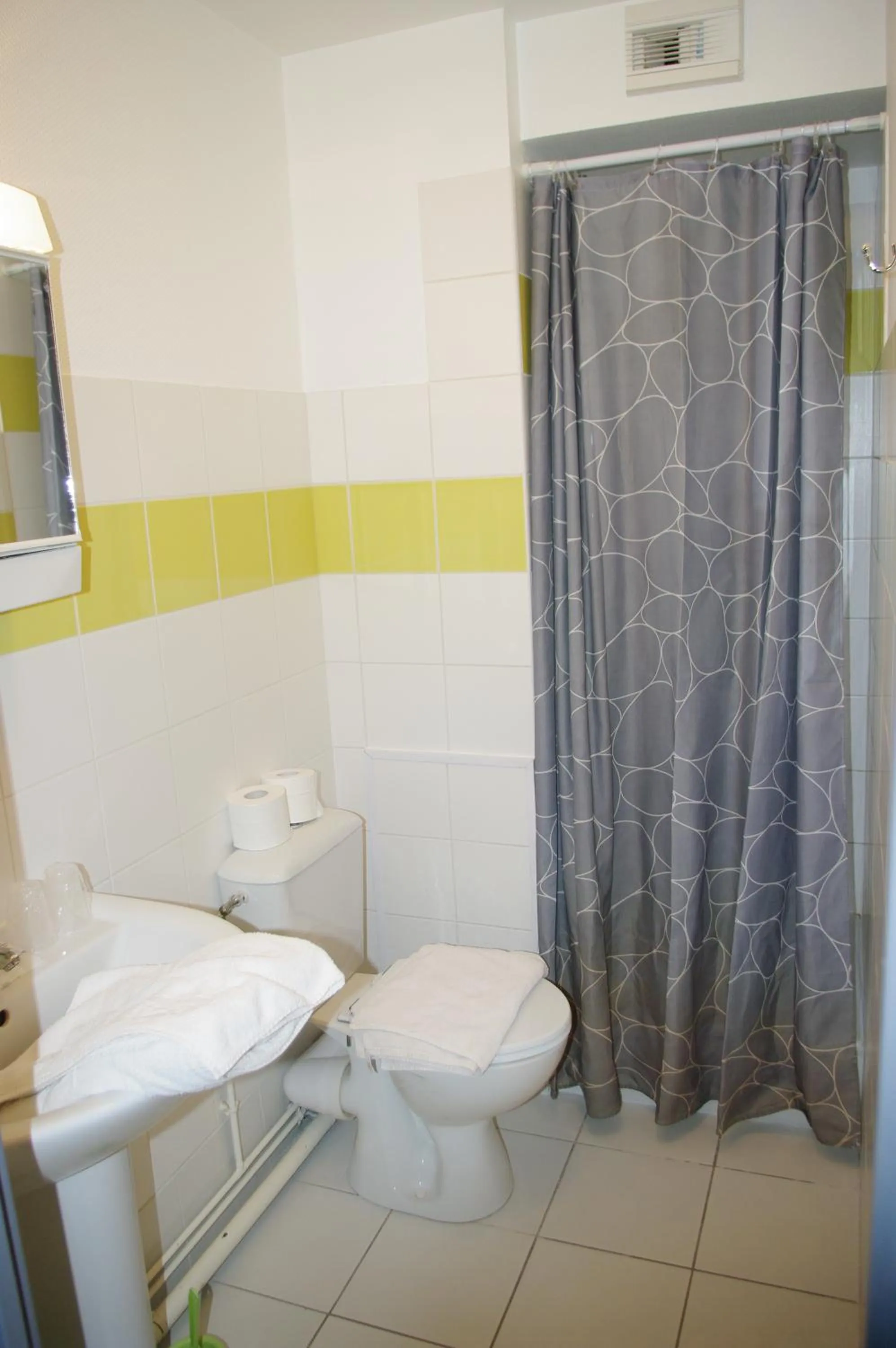 Bathroom in Résidence d'Artagnan