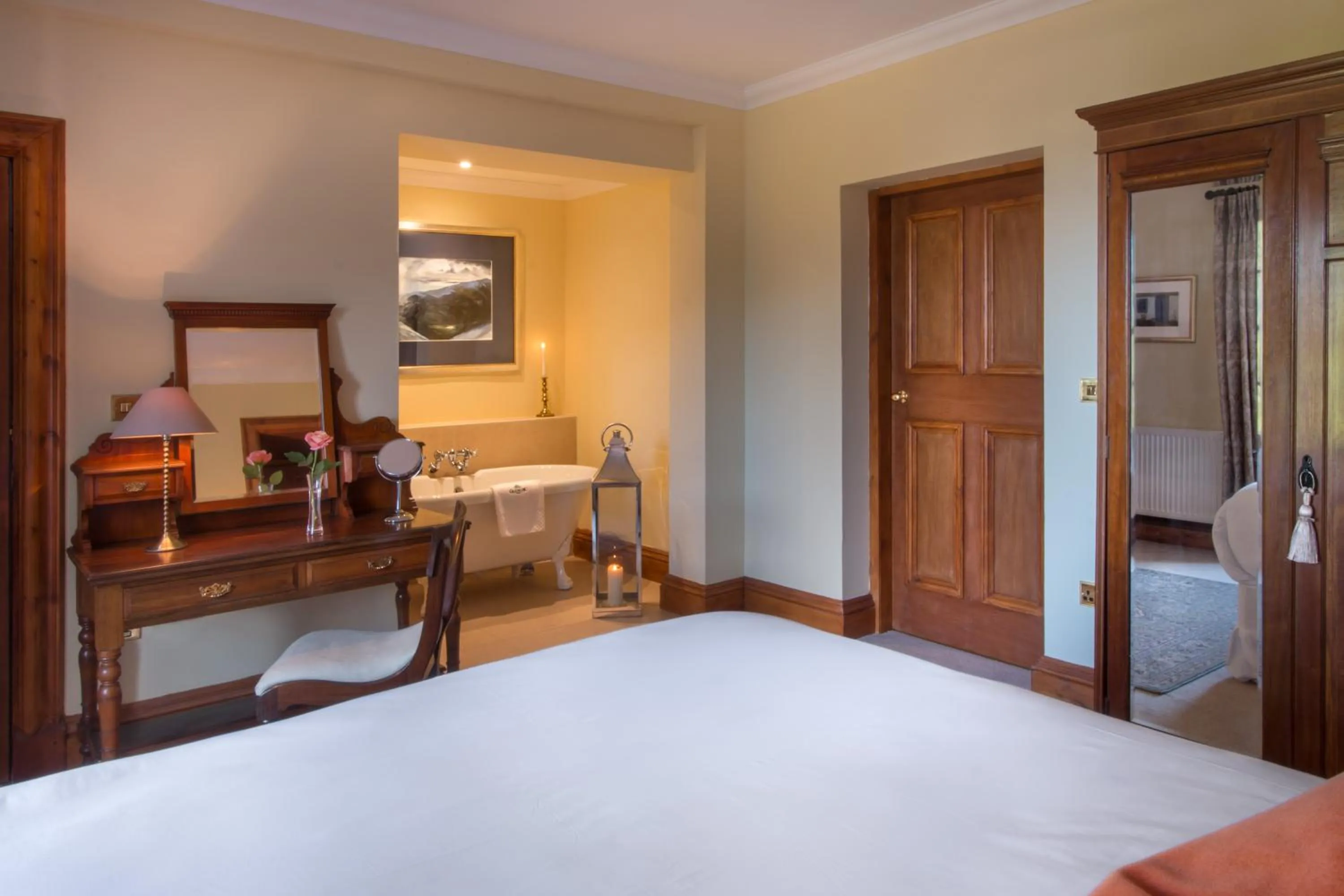 Bed in Glencoe House