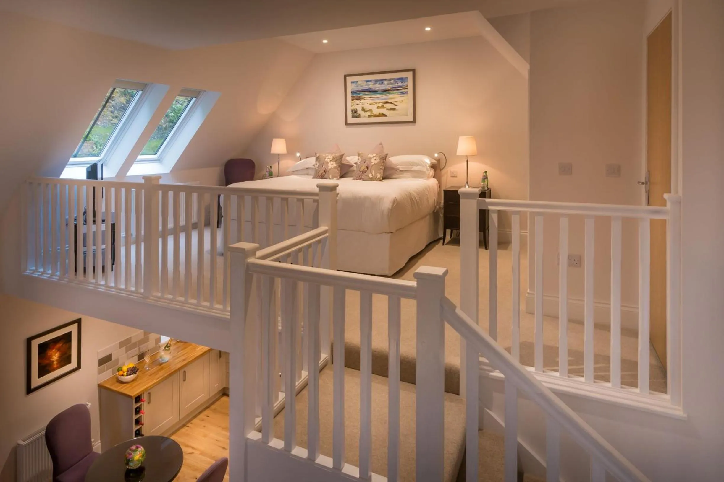 Kitchen or kitchenette, Bed in Glencoe House